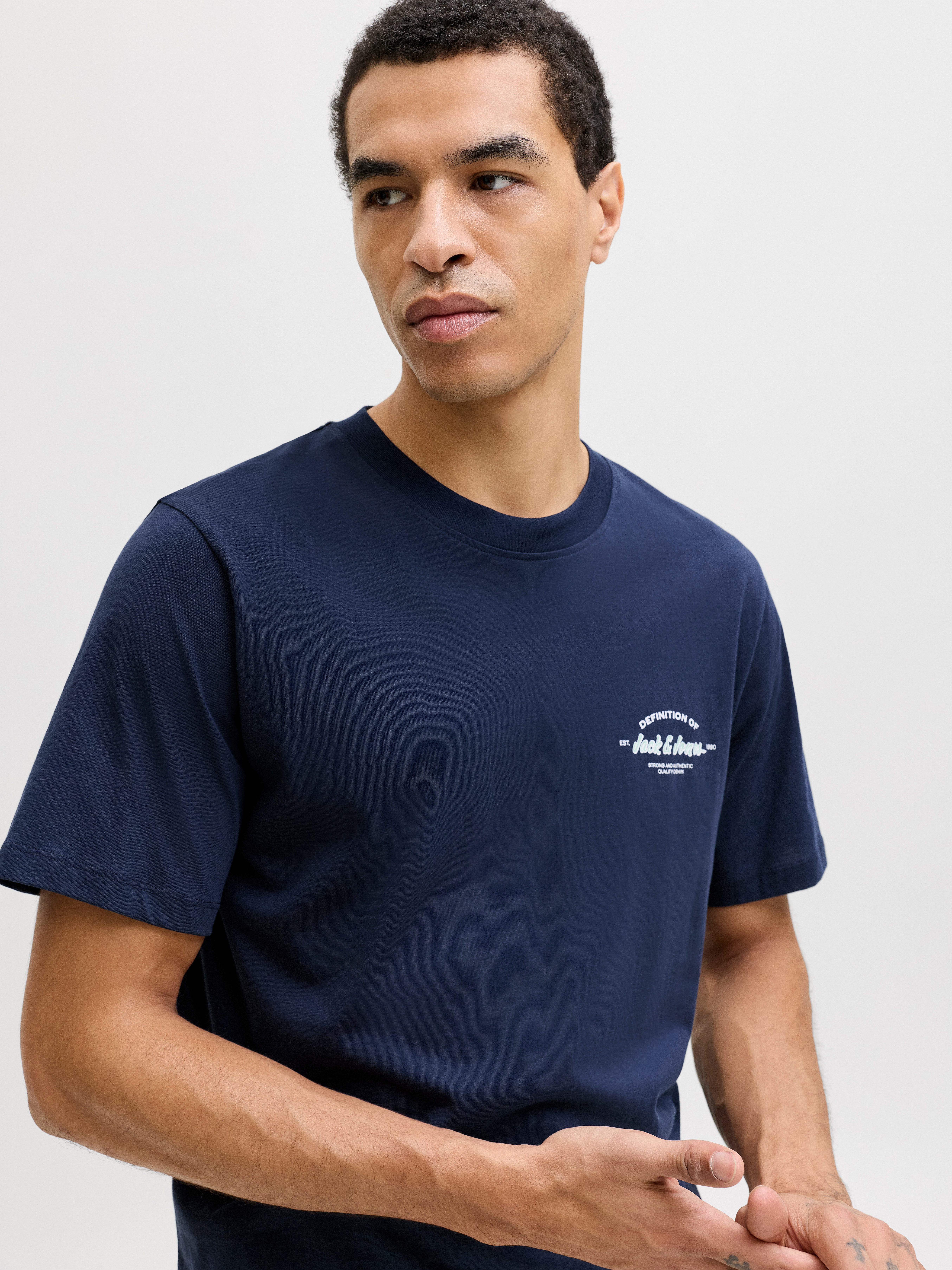 Jack & Jones Rundhalsshirt JJBRANDON TEE SS CREW NECK