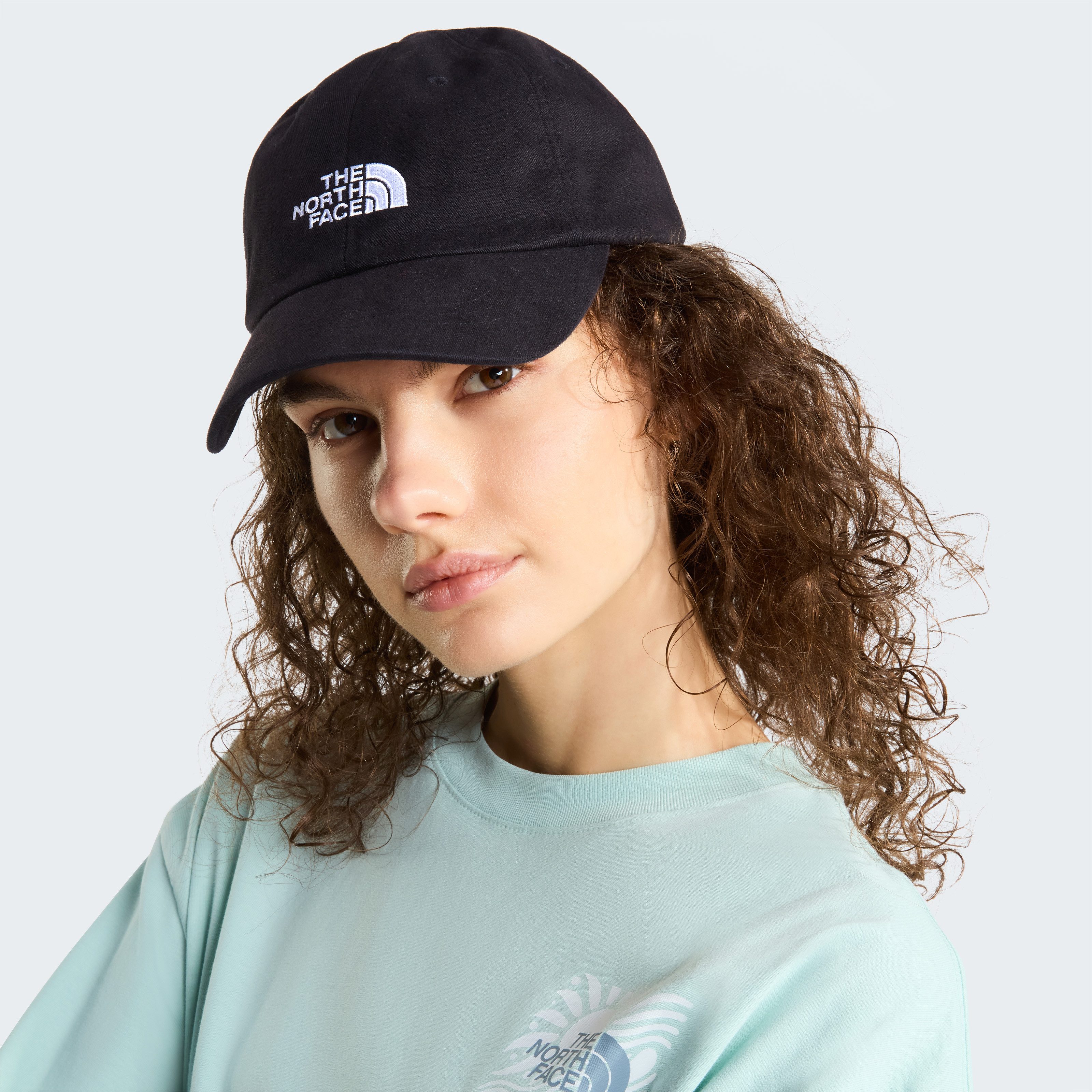 The North Face Baseball Cap NORM HAT sportlicher Stil, mit gebogener Krempe, aus Baumwolle und Polyester