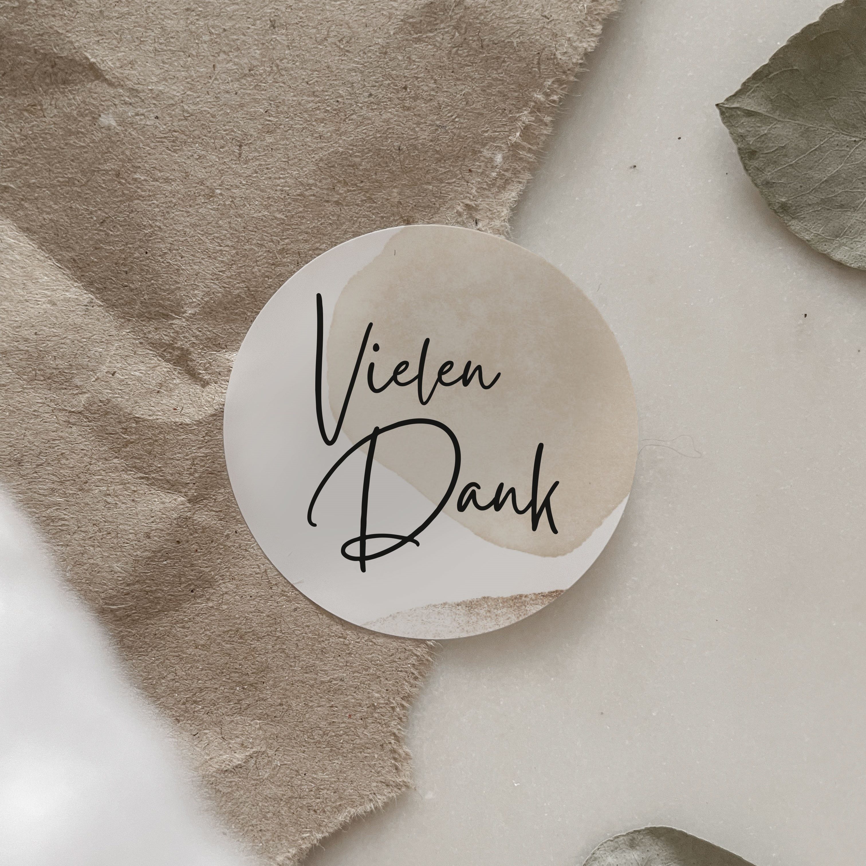 NORDEULE Sticker Vielen Dank im Set Beige, Runde Aufkleber Beige, (Set 40-tlg), ideal für Danksagungen zur Hochzeit, Taufe, DIYs, Kundengeschenke