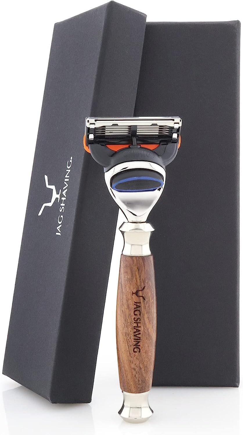 JAG SHAVING Rasierset 4-teiliges edles Rasier- und Pflegeset aus Holz und verchromt, 4-tlg., Gillette Fusion Rasierpinsel aus Synthetikfasern mit Doppelgriff, die beste Art, Ihre Lieben zu beschenken