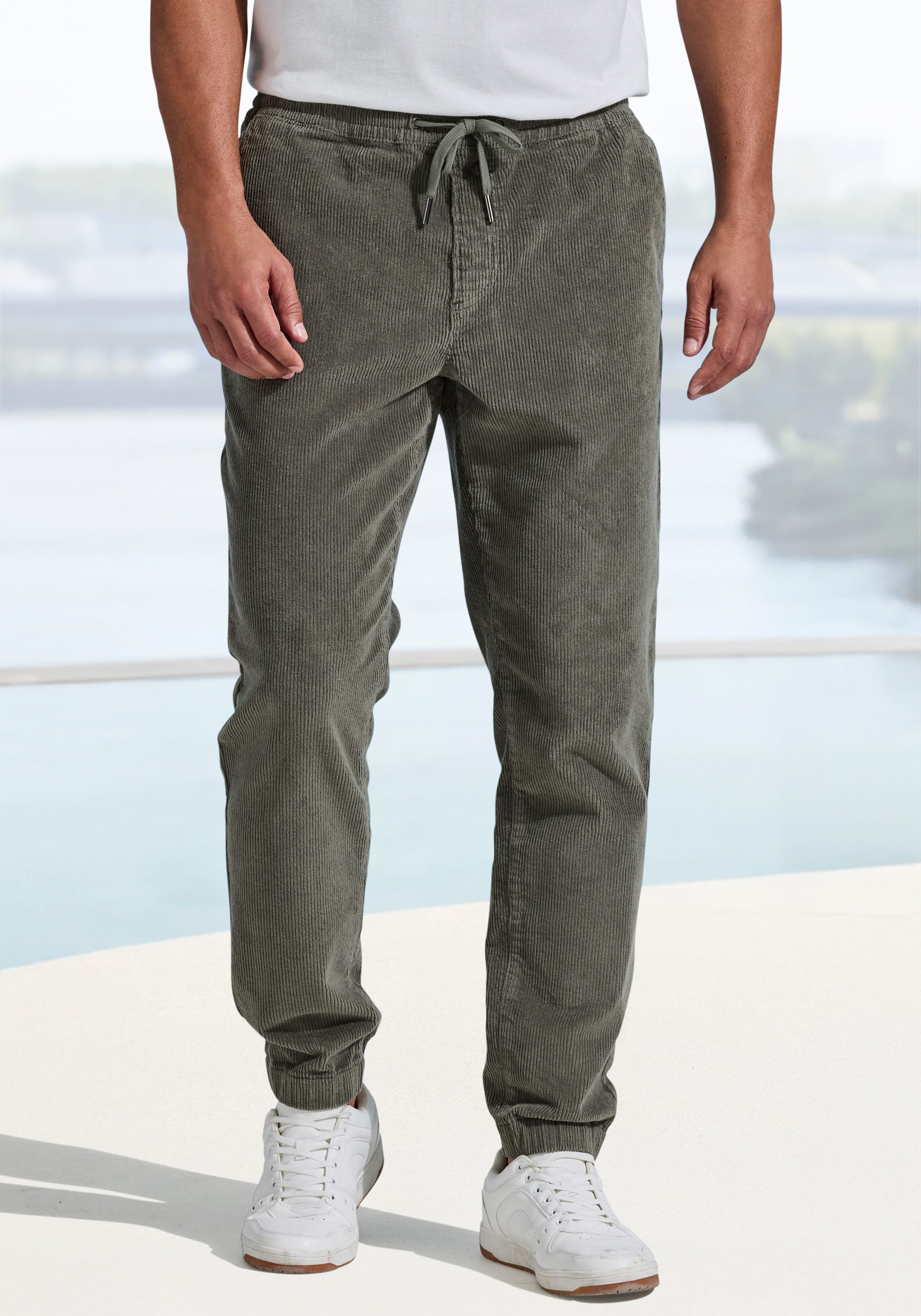 John Devin Jogger Pants - elastische Cordhose im Jogg Pants Style auch in g günstig online kaufen