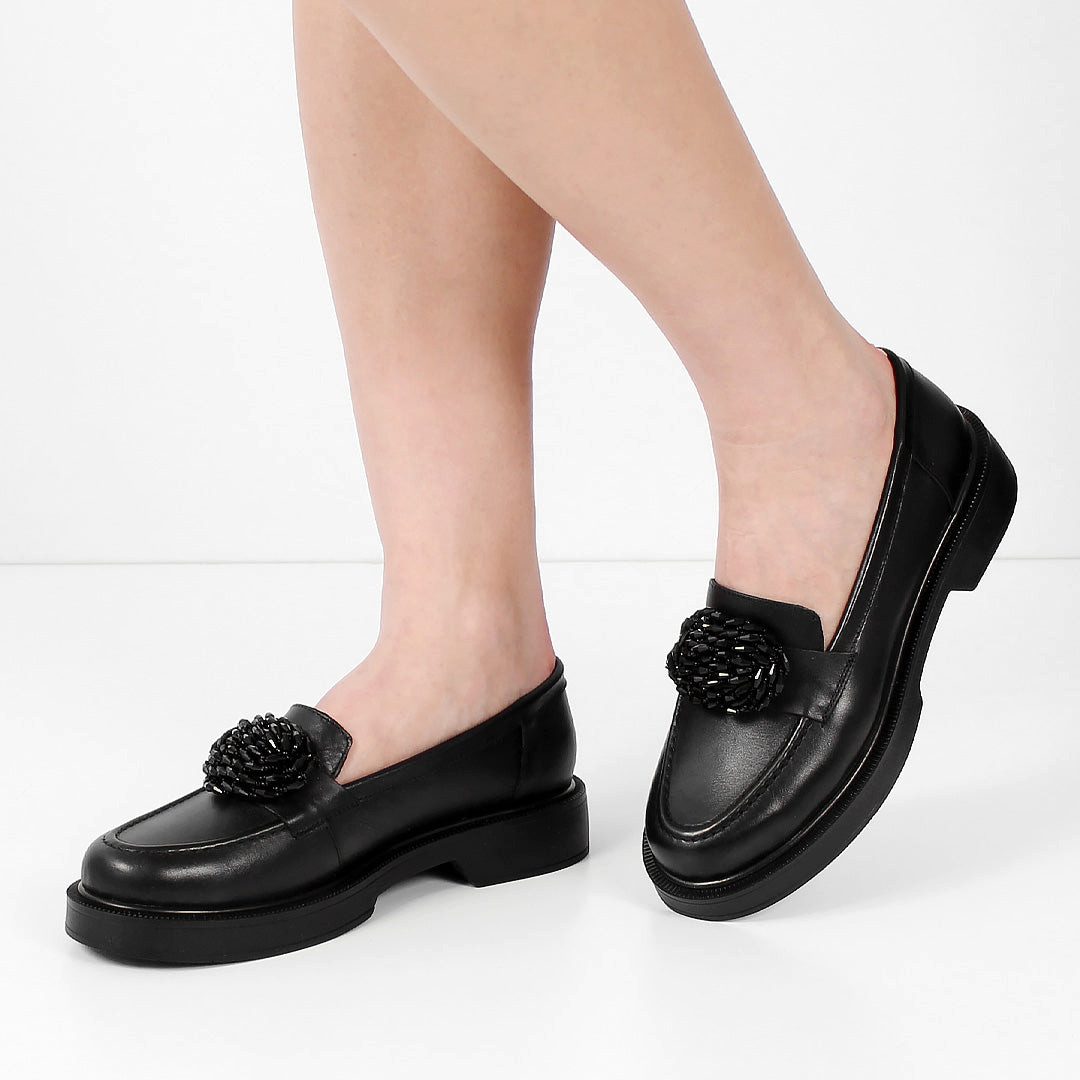 Celal Gültekin 494-25826 Loafer Moderne schwarze Loafer mit dekorativem Akz günstig online kaufen