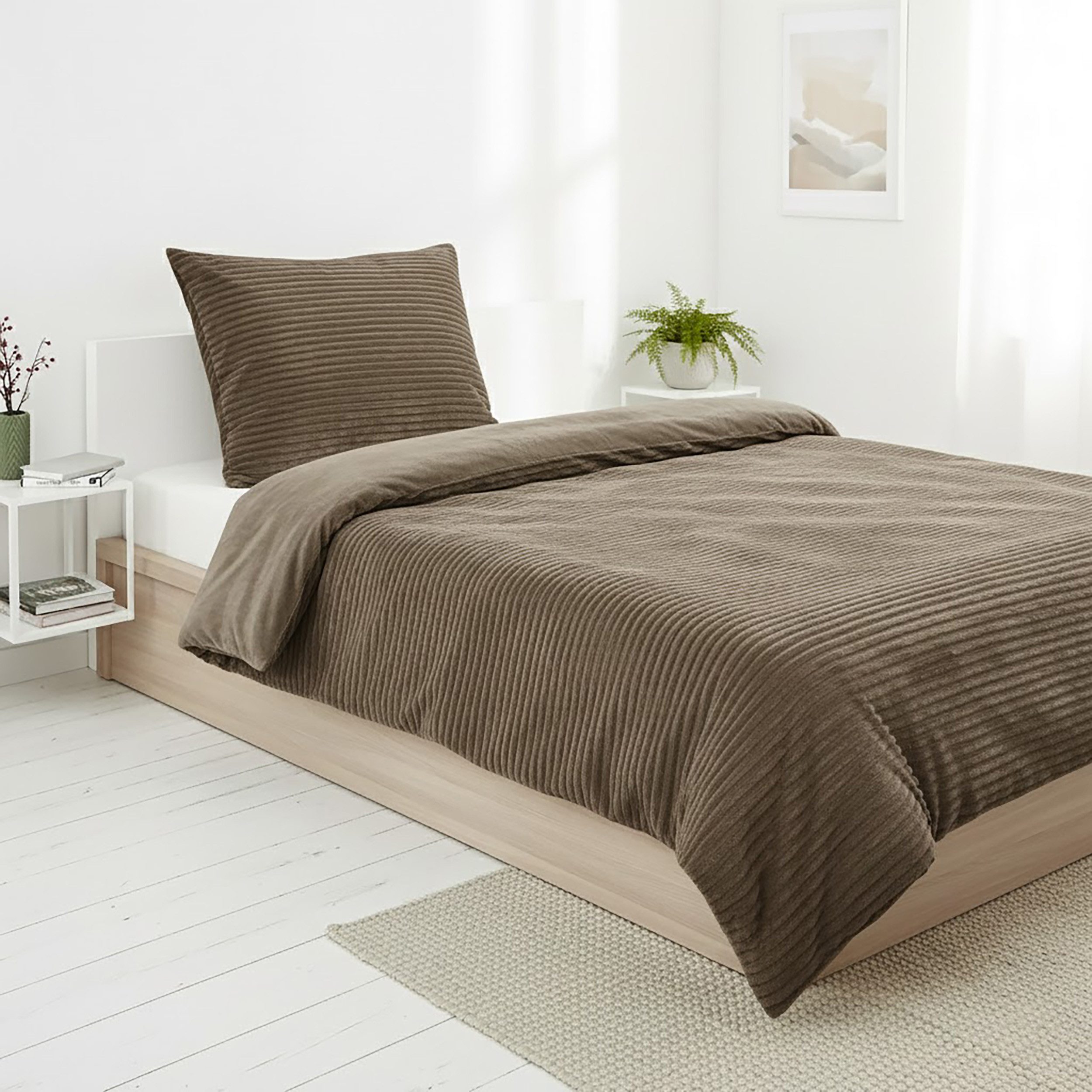 Casa Colori Bettwäsche Teddy Flausch Winterbettwäsche 135x200 cm, Fleece, 2 teilig, Taupe