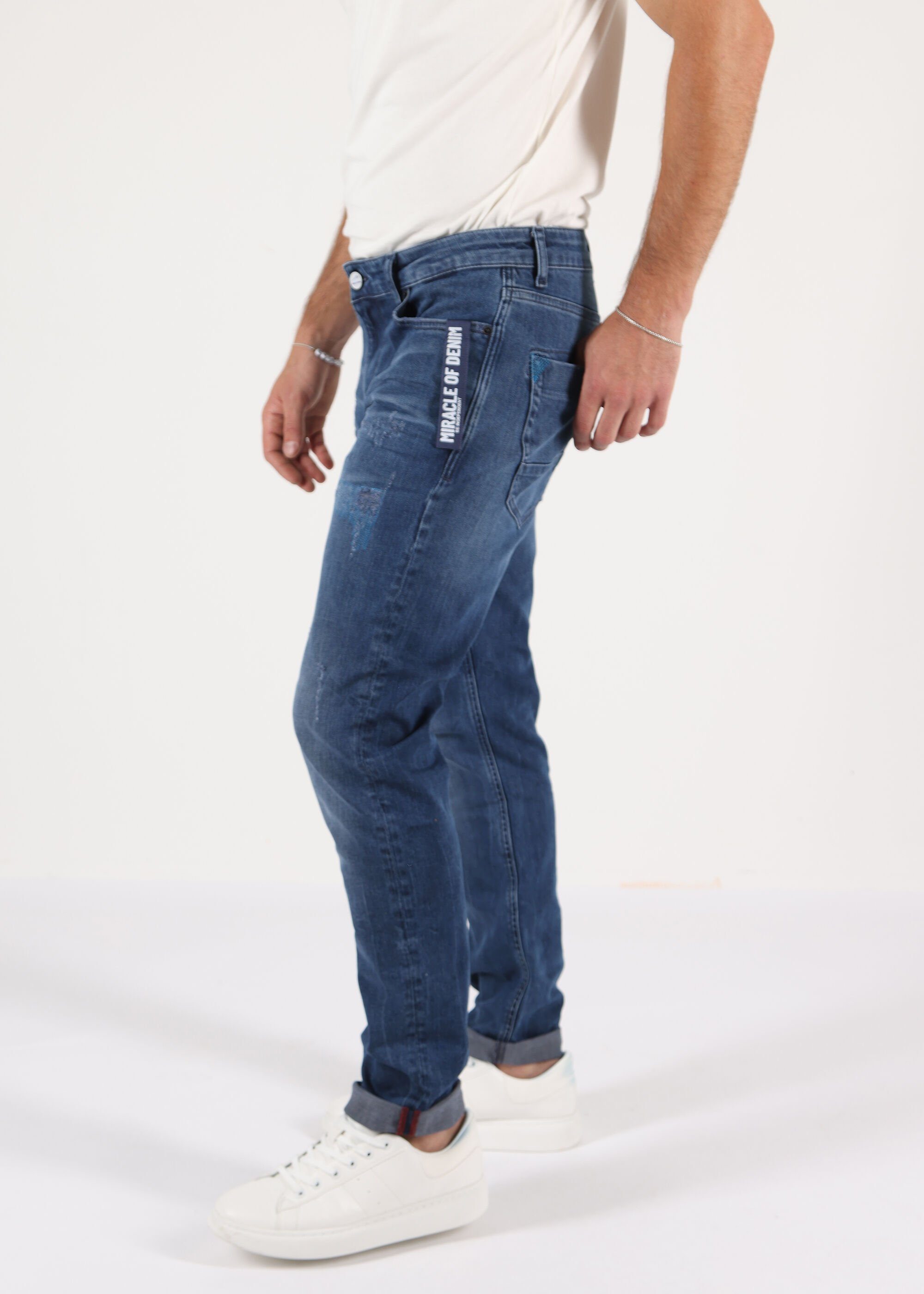 Miracle of Denim lässiger mit Cornell Straight-Jeans Waschung