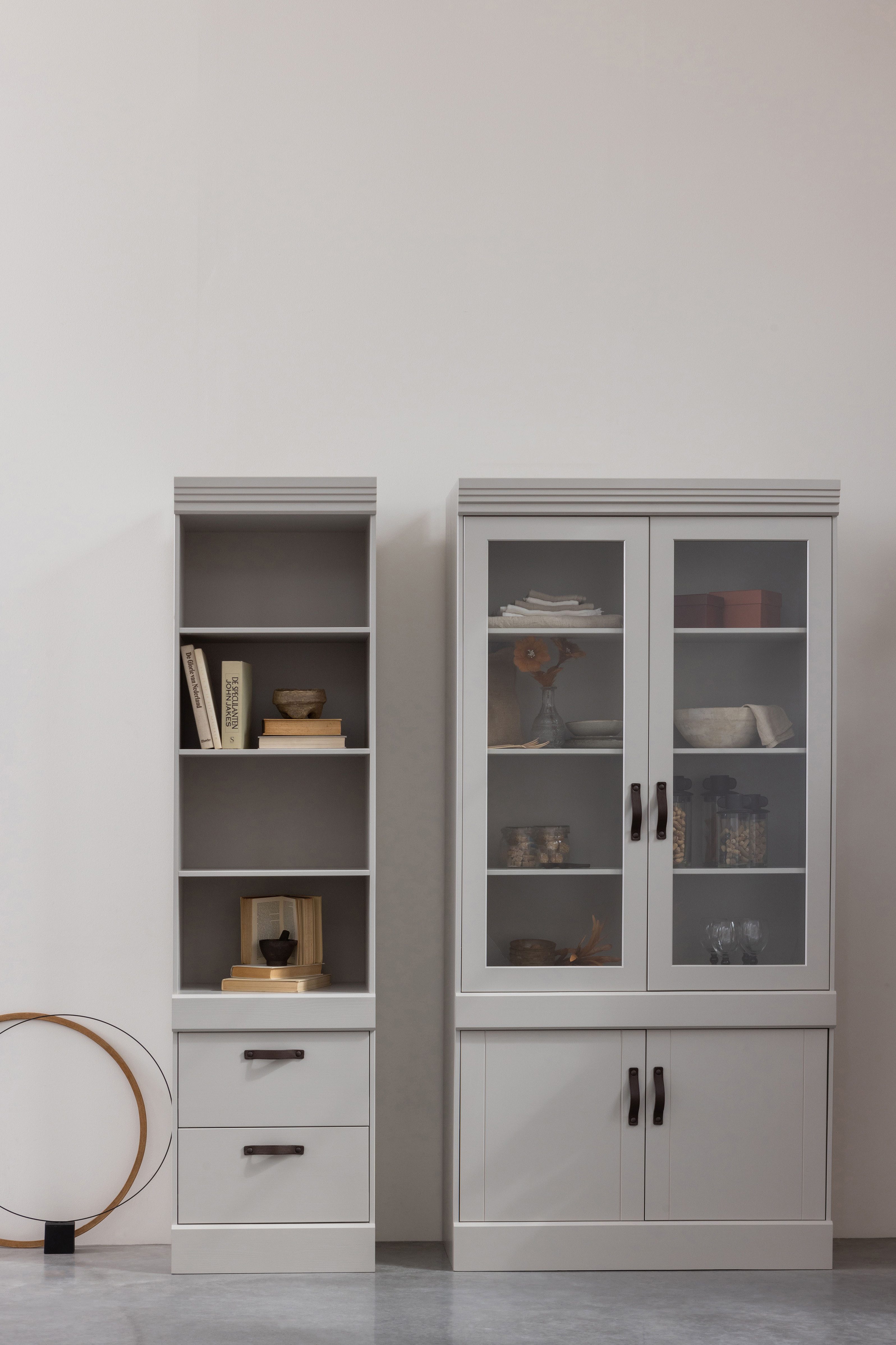 WOOOD Stauraumregal Bold mit FSC® Massivkiefer mit Schutzlack B 54 x T 43 x H 215 cm, Wasserbasierter Schutzlack, einfach zu montieren, sichtbare Maserung