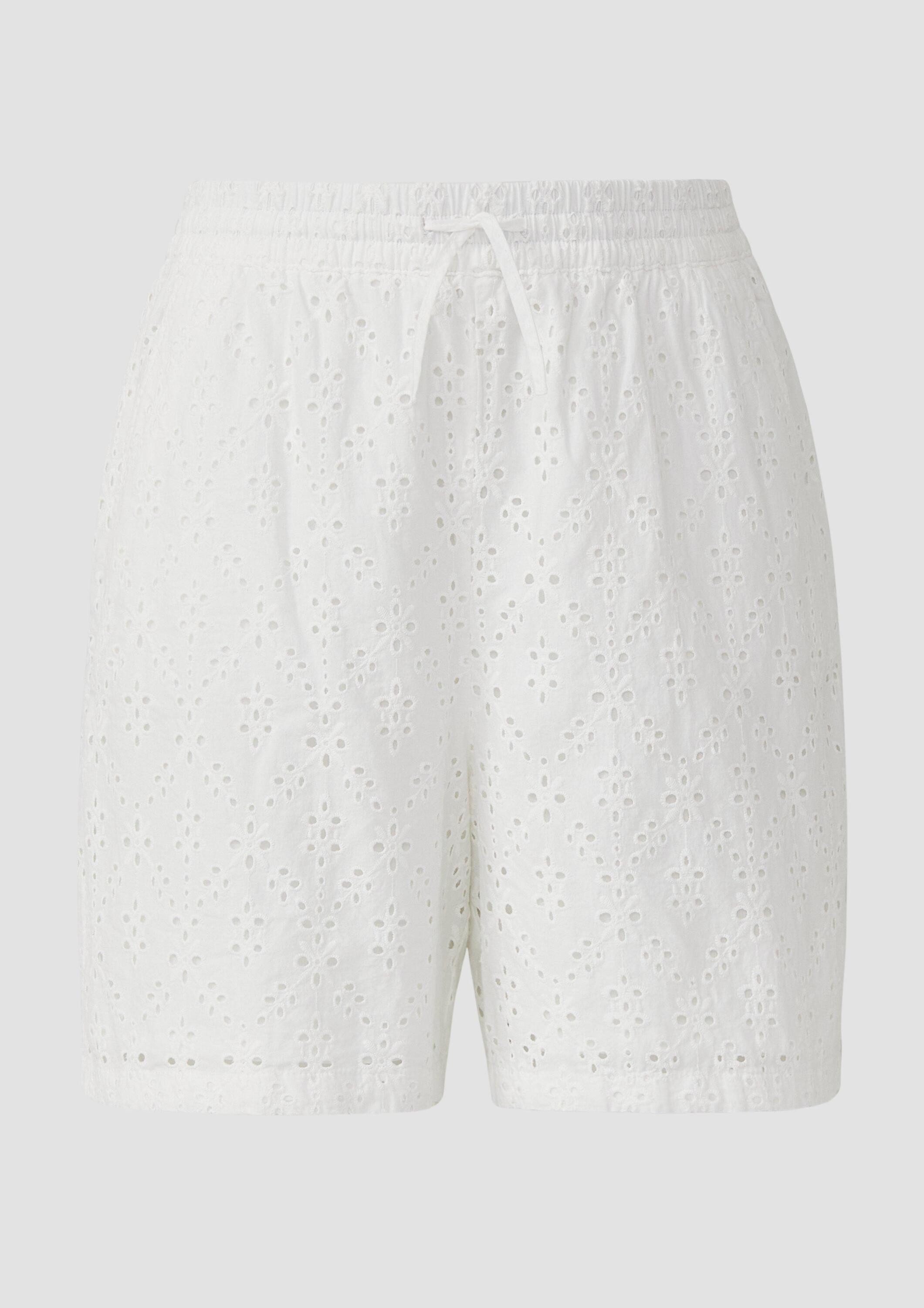 s.Oliver Shorts Hose Shorts mit Wide Leg und Lochstickerei