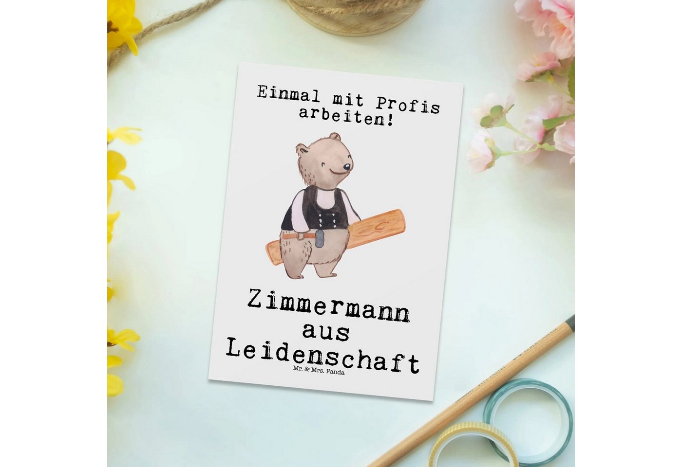 Thumbnail - Mr. & Mrs. Panda Postkarte Zimmermann Leidenschaft - Weiß - Geschenk, Ansichtskarte, Postkarte, Multifunktionalität