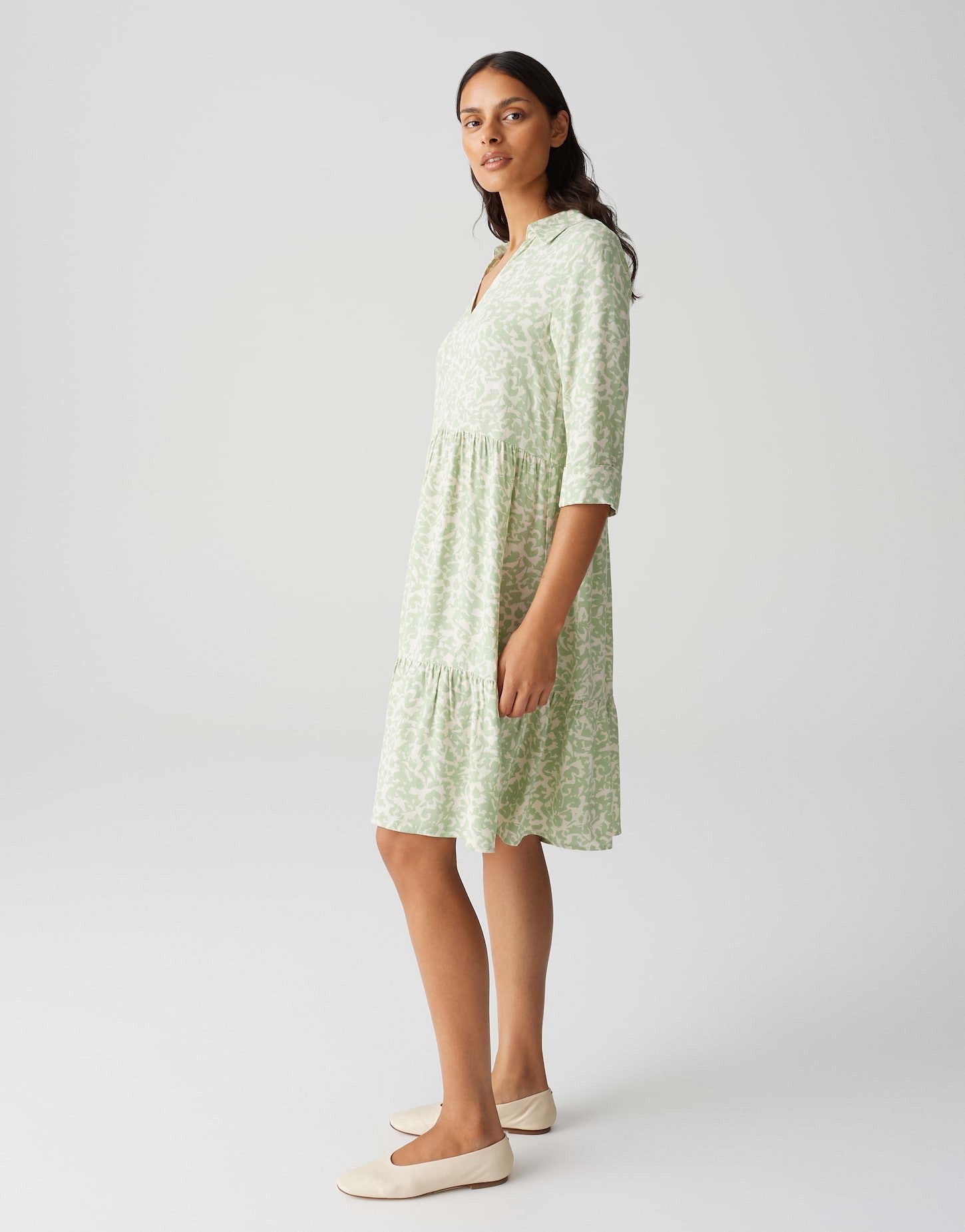 OPUS Minikleid WALARI Regular mit femininen Volantstufen