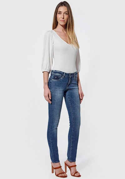 Kaporal Slim-fit-Jeans FLORE mit coolem Design auf den Hosentaschen
