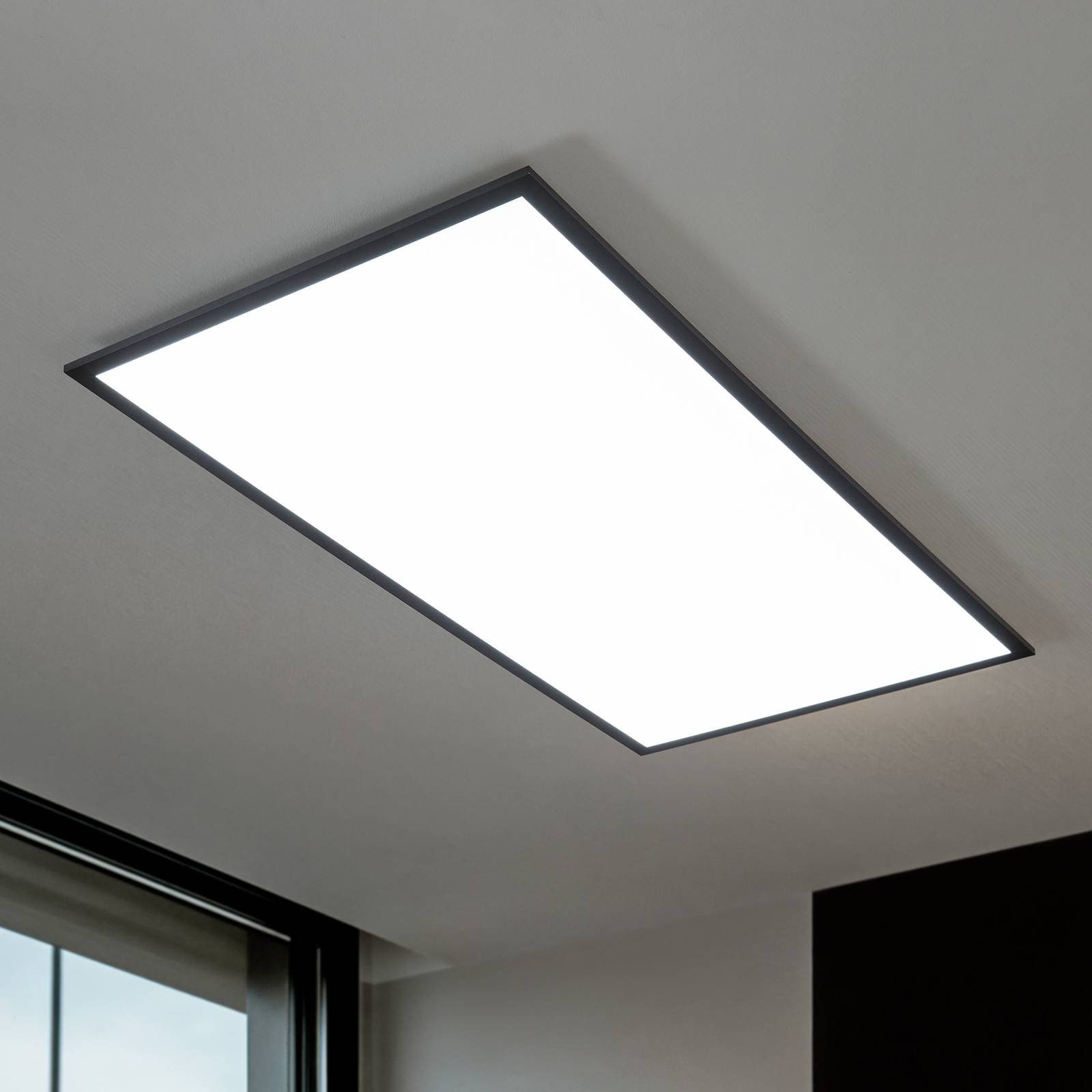 Lindby LED Panel Nelios, LED, Metall, Schwarz Farbwechsel warmweiß / tageslicht IP20 mit Fernbedienung, LED 45 W gesamt, Farbwechsel warmweiß / tageslicht