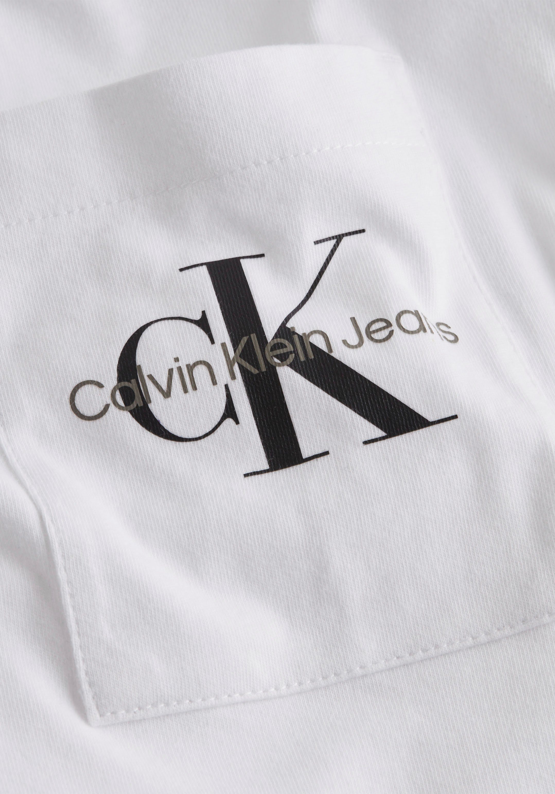 Bright Calvin Klein POCKET MONOGRAM T-Shirt White CORE SLIM Jeans TEE