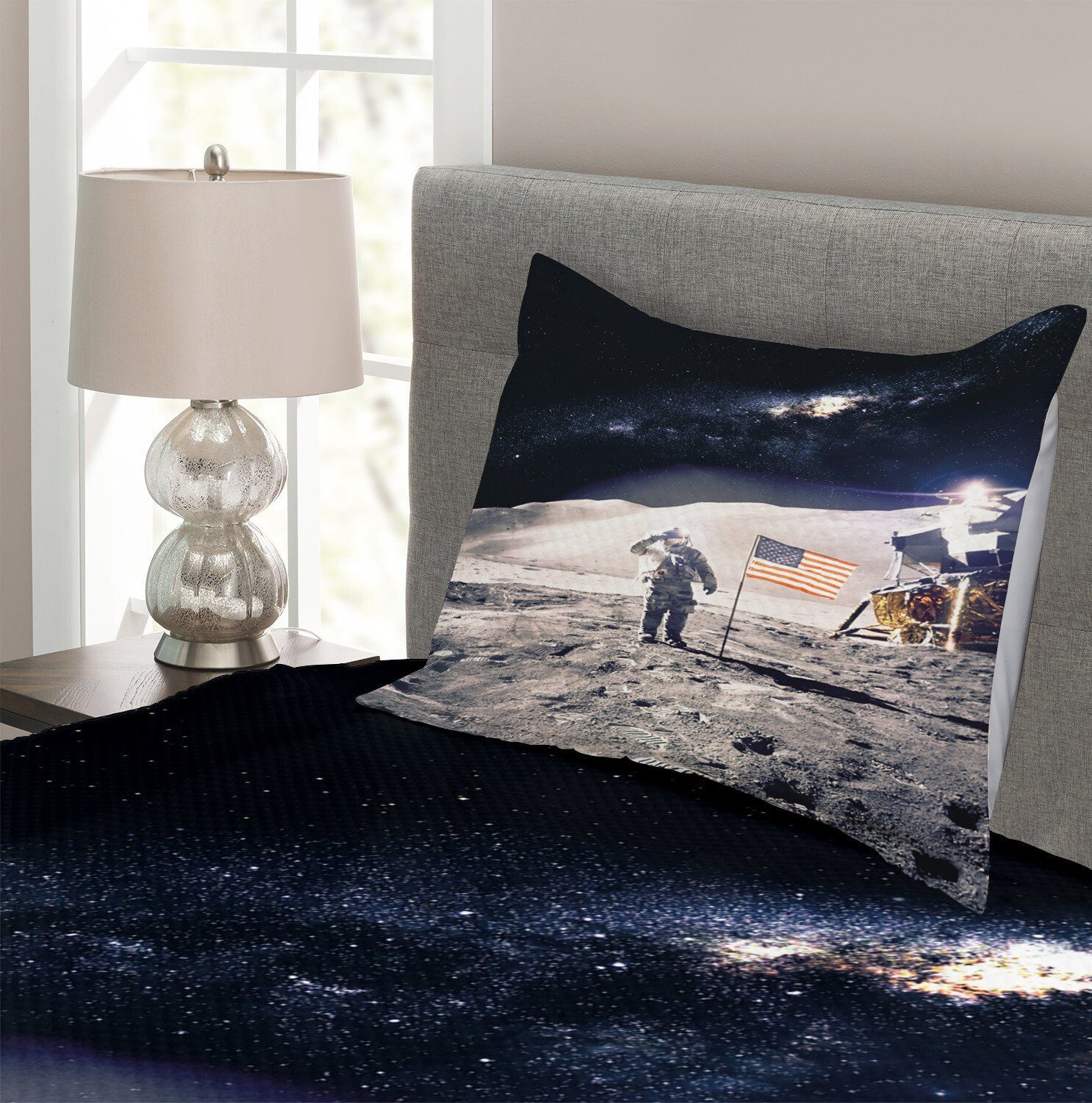 Platz Set mit auf Mond-Mission Abakuhaus, Tagesdecke Astronaut Waschbar, Kissenbezügen