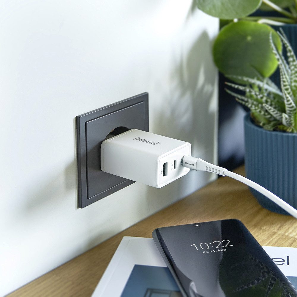 Intenso Intenso W65ACC GaN USB Ladegerät 65 W 1x USB-A, 2x USB-C® USB PD Weiß USB-Ladegerät (W65ACC GaN) – Bild 4 von 5