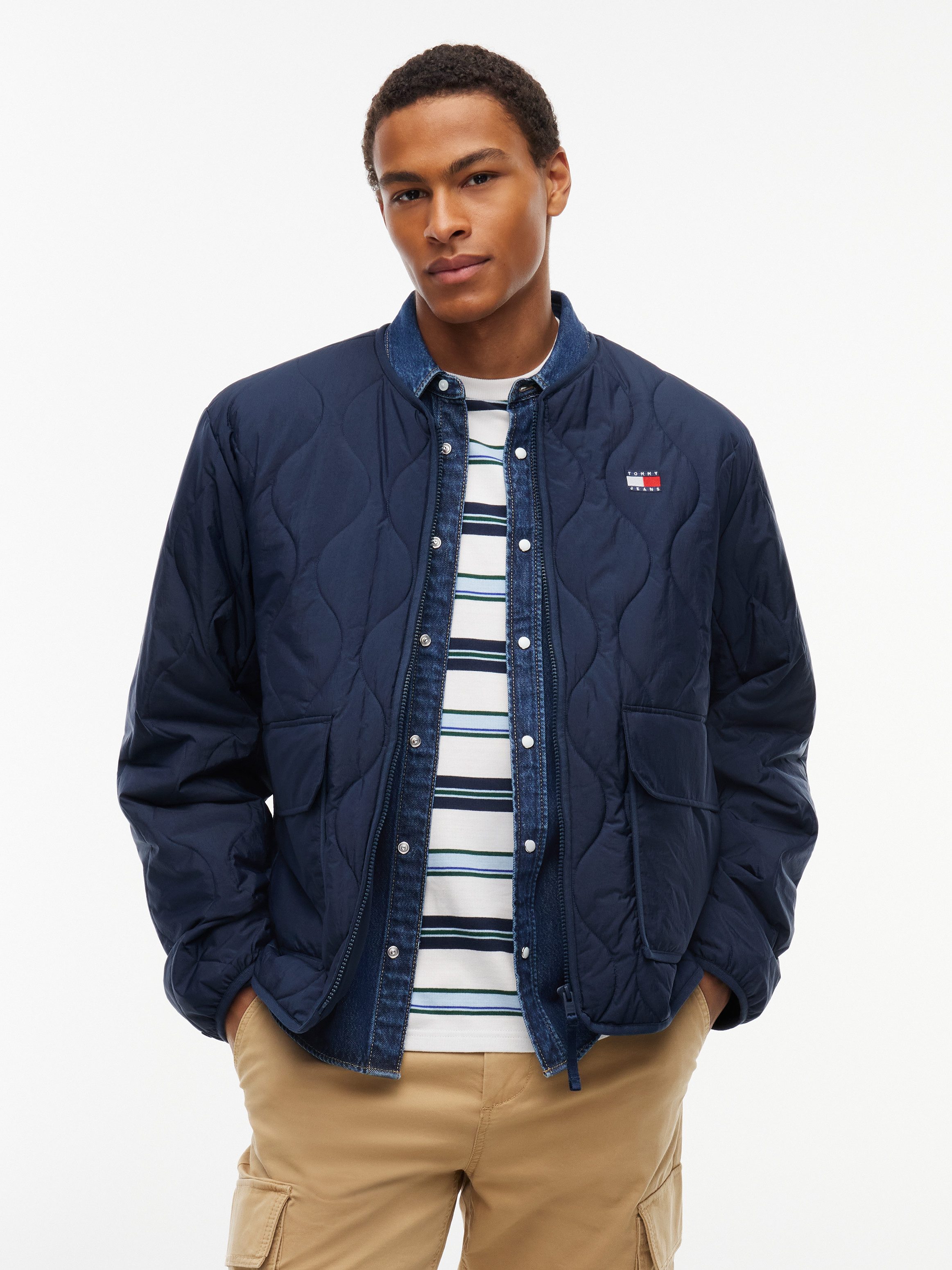 Tommy Jeans Steppjacke QUILTING CITY JACKET Regular fit mit Klappentaschen