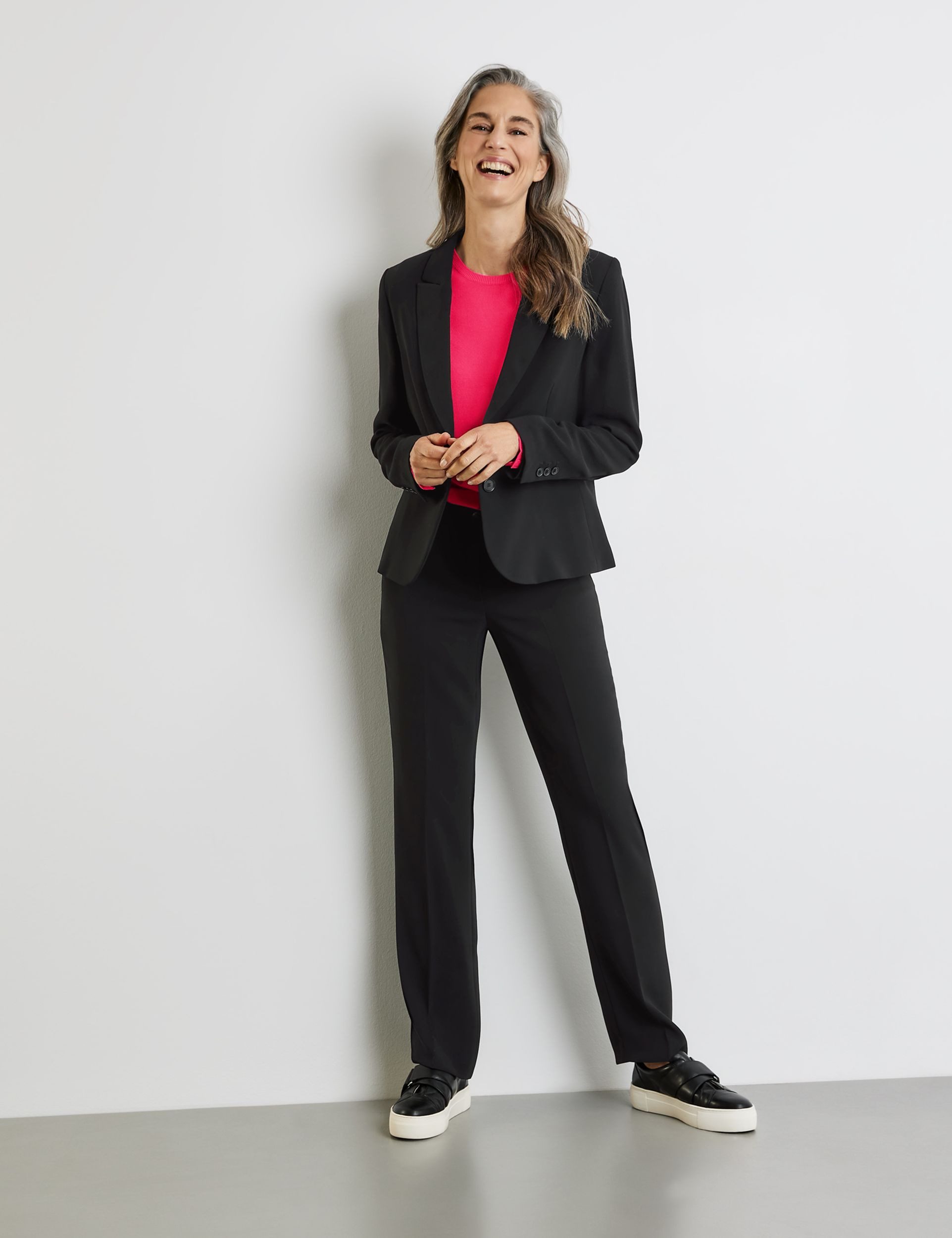 GERRY WEBER Kurzblazer Klassischer Blazer mit Reverskragen