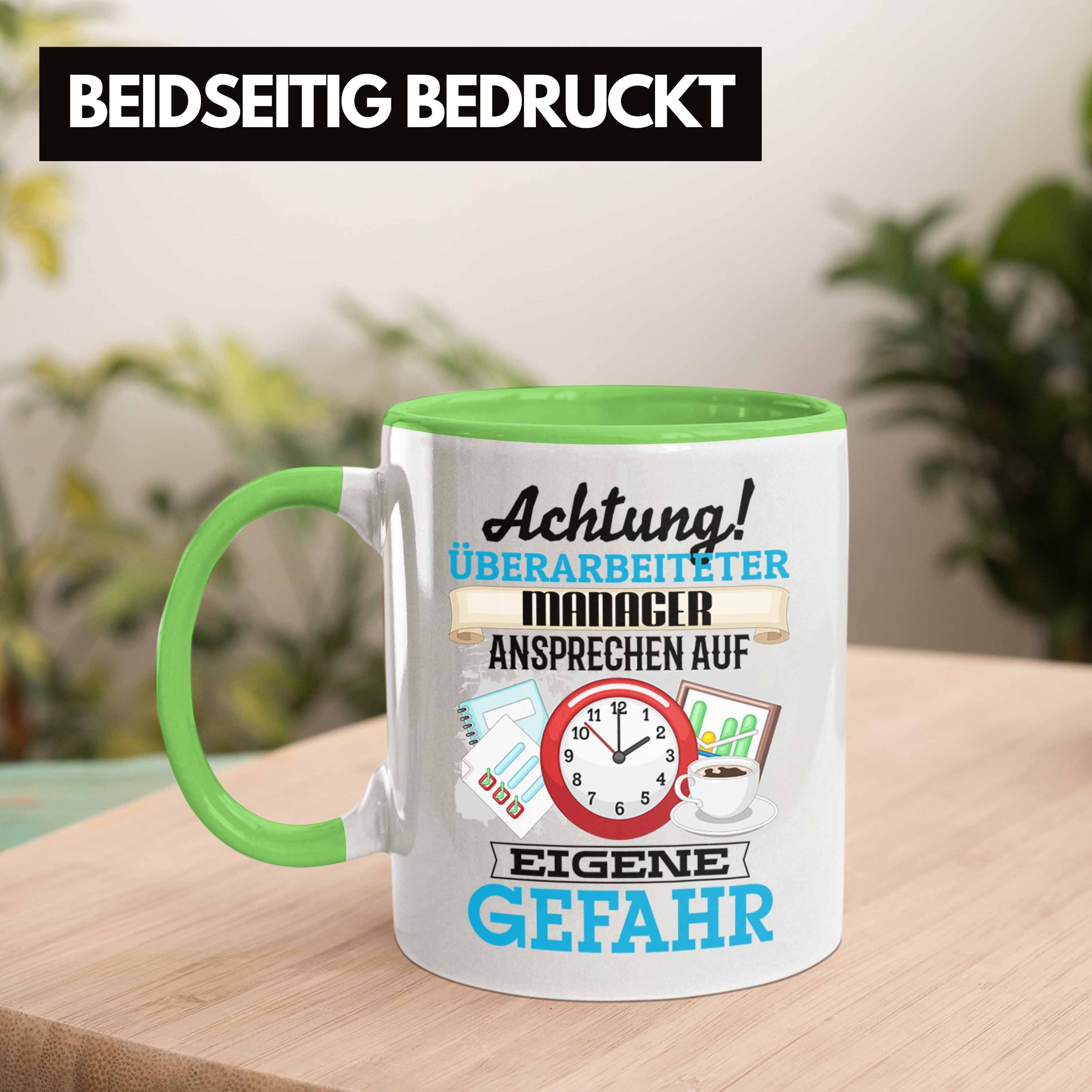 Trendation Tasse Manager Tasse Geschenk Lustiger Grün M für Kaffeebecher Geschenkidee Spruch