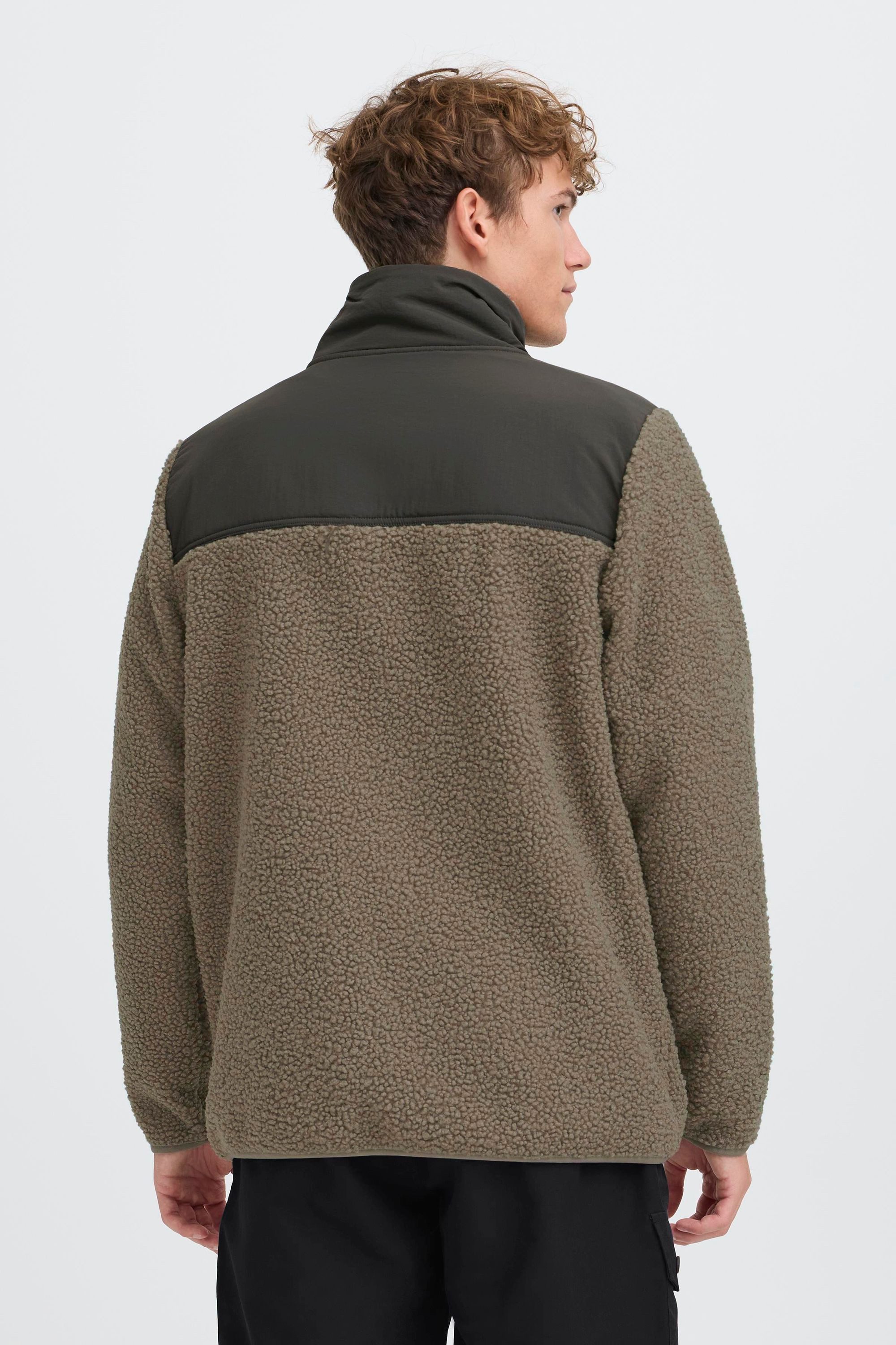 North Bend Plüschjacke NBGalonne M Modische Teddyjacke mit praktischen Taschen – Bild 4 von 5