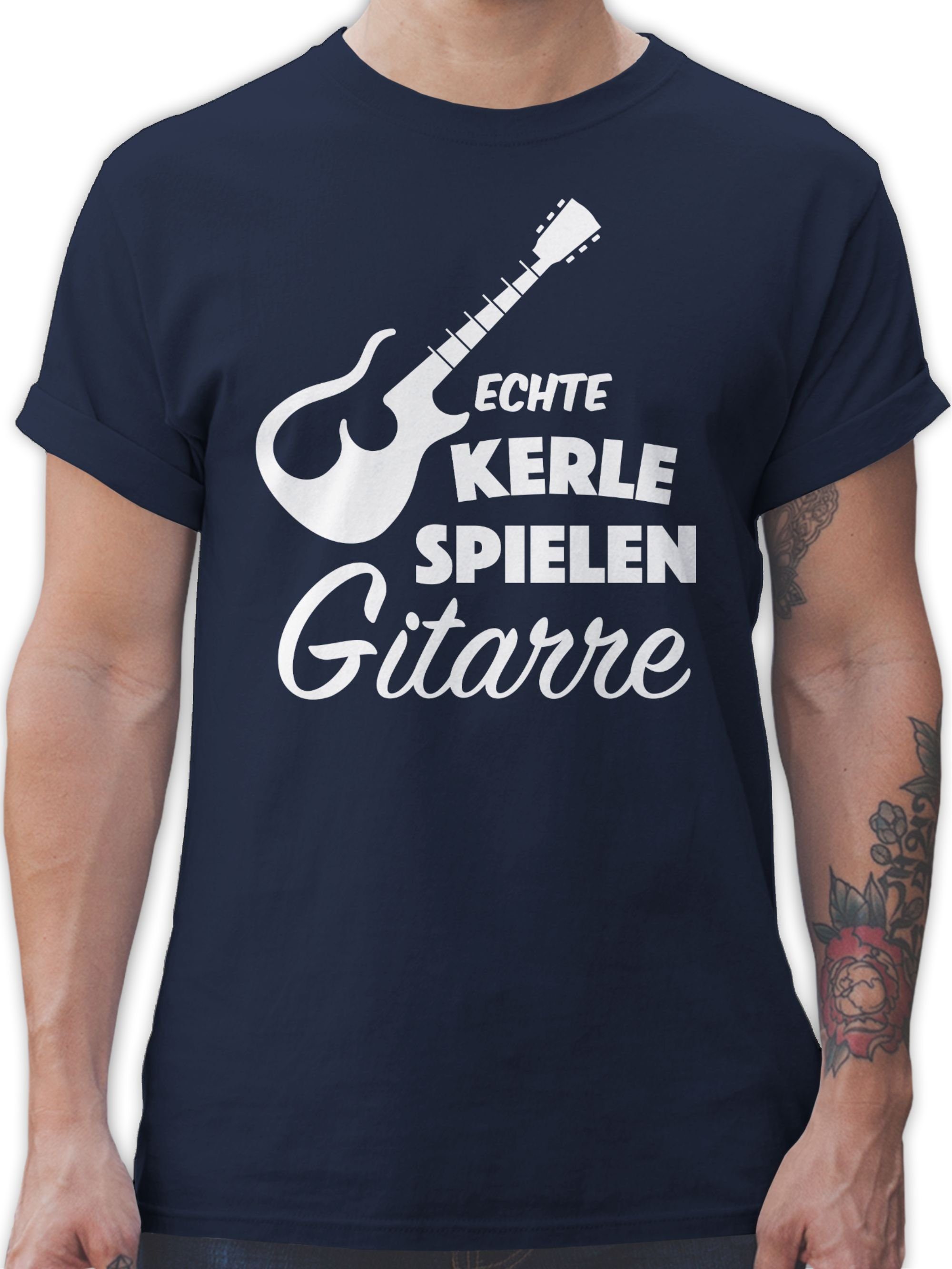 Shirtracer T-Shirt Echte Kerle spielen Gitarre Musik Instrument Zubehör 2 Navy Blau