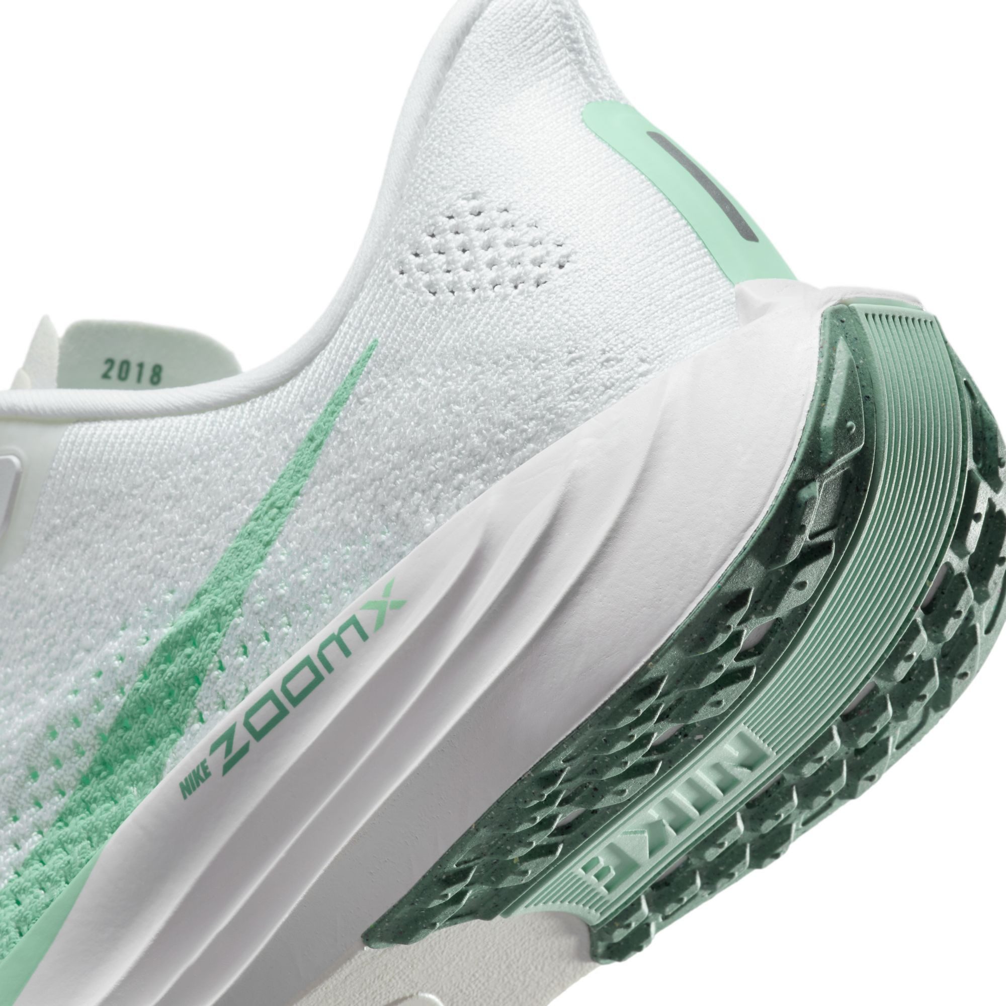 Nike W PEGASUS PLUS Laufschuh