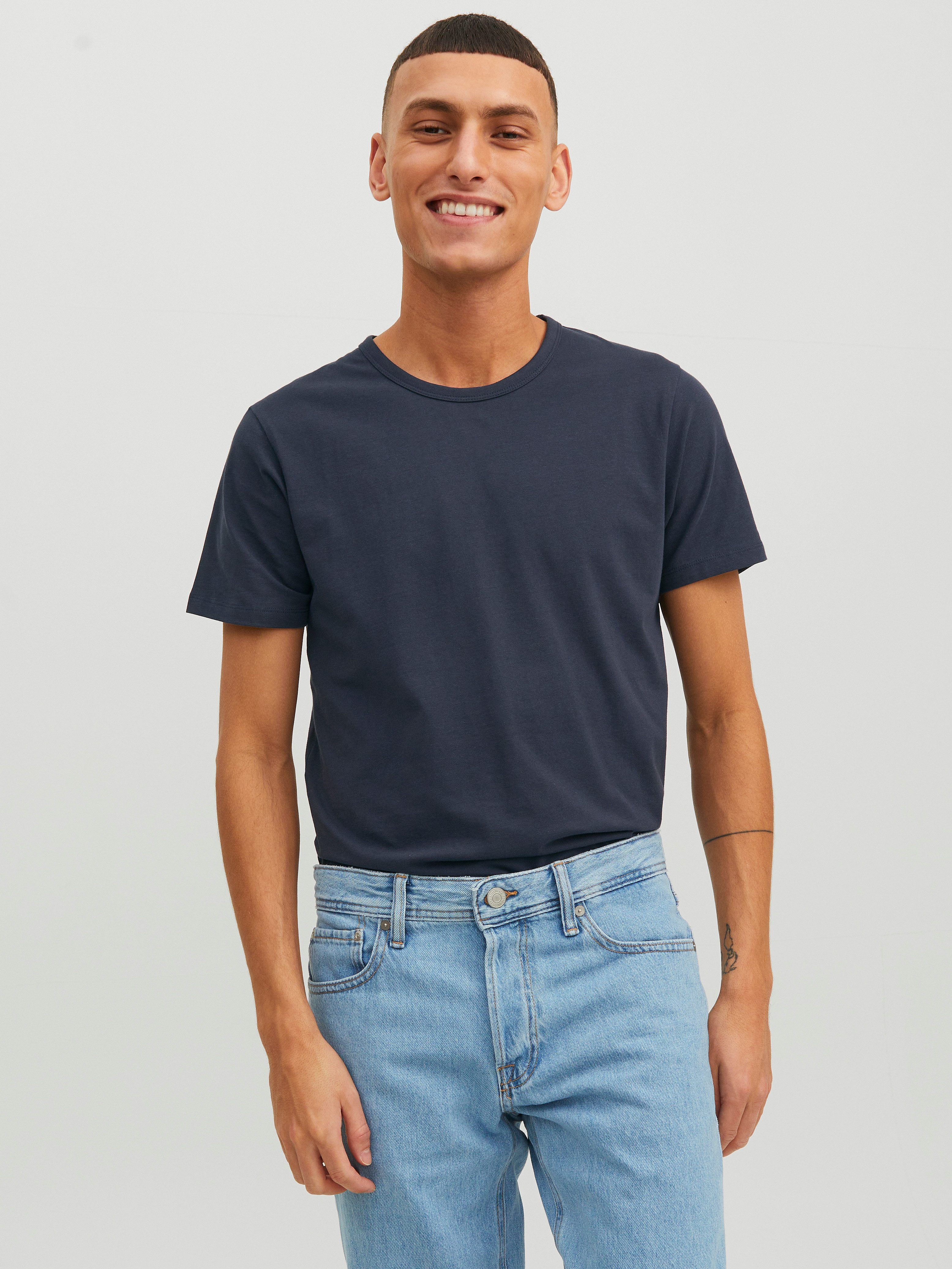 Jack & Jones T-Shirt JJEBASIC mit schmaler Passform für jeden Tag unifarben, modisch, schmal, Baumwollmischung, Rundhals
