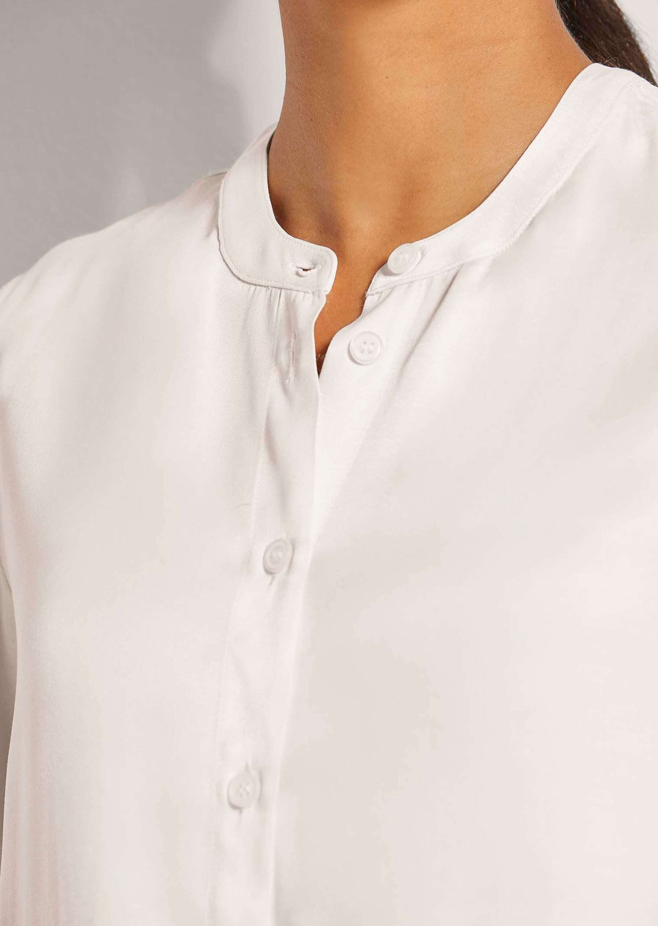 MADELEINE Langarmbluse Elegante Rundhals-Bluse, Langarm Uni-Design, runder Ausschnitt, durchgehende Knopfleiste