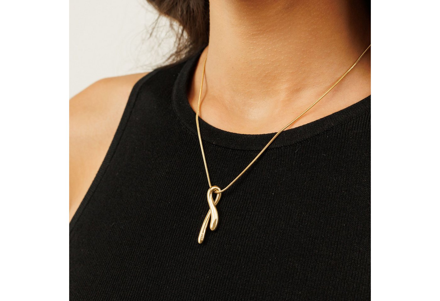 BOSS Kette mit Anhänger GLOSS, 1580702 ... BOSS Kette mit Anhänger GLOSS, 1580702 ...