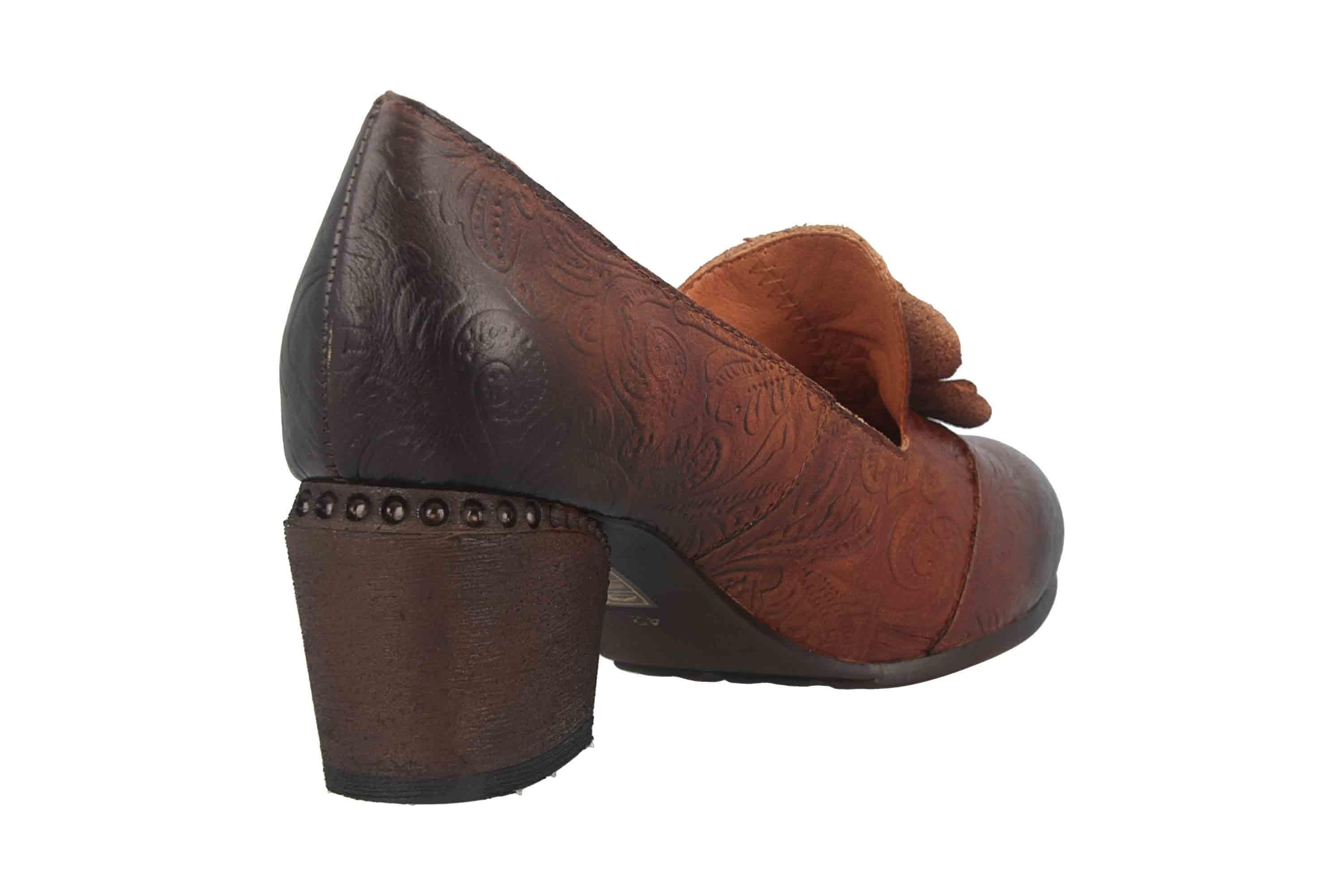 Spring Step NOORA-BR Pumps