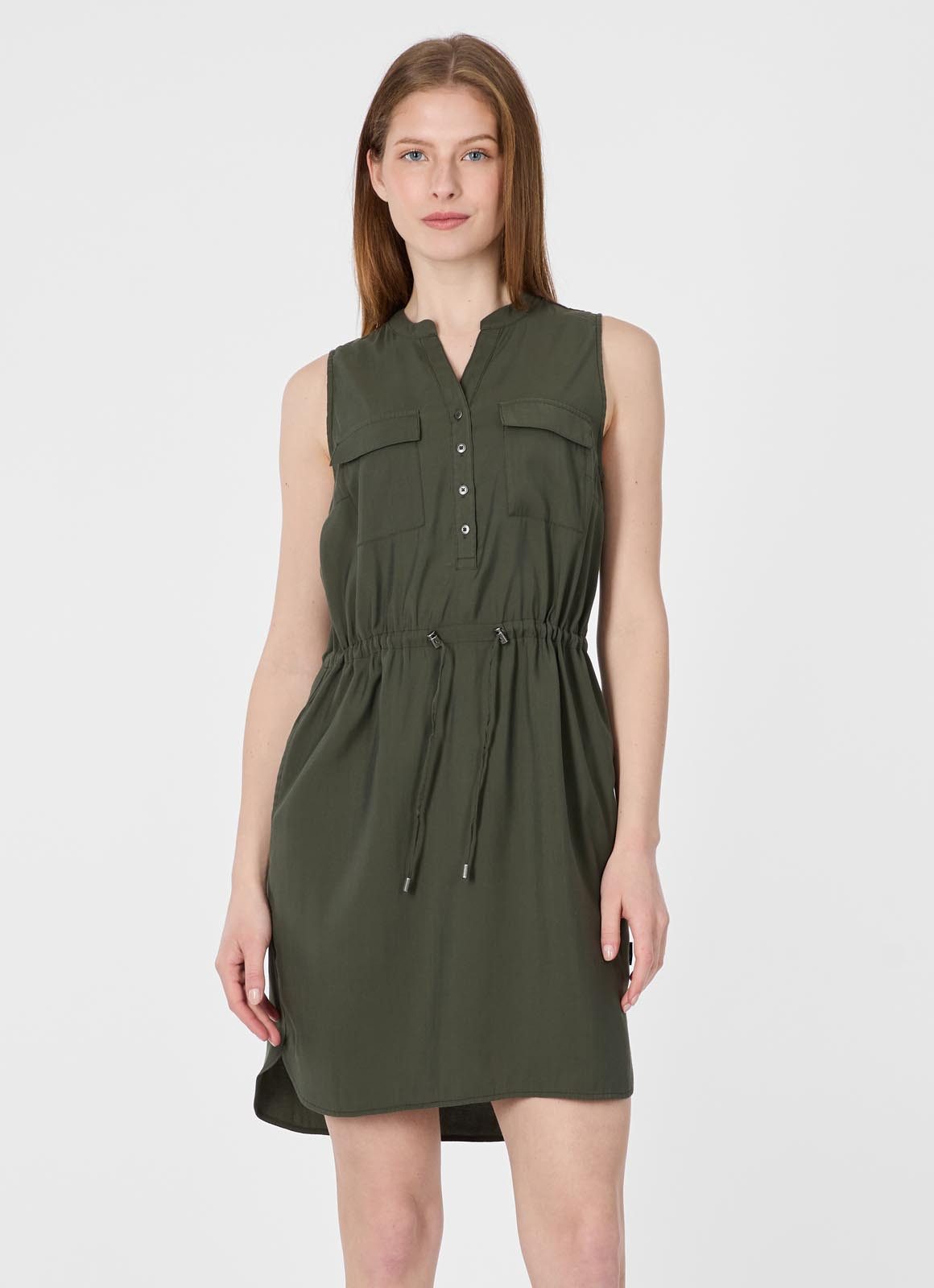 Ragwear Sommerkleid ROISSIN Viskosemischung mit Brusttaschen, Taillenband und Anti-Knitter-Finish