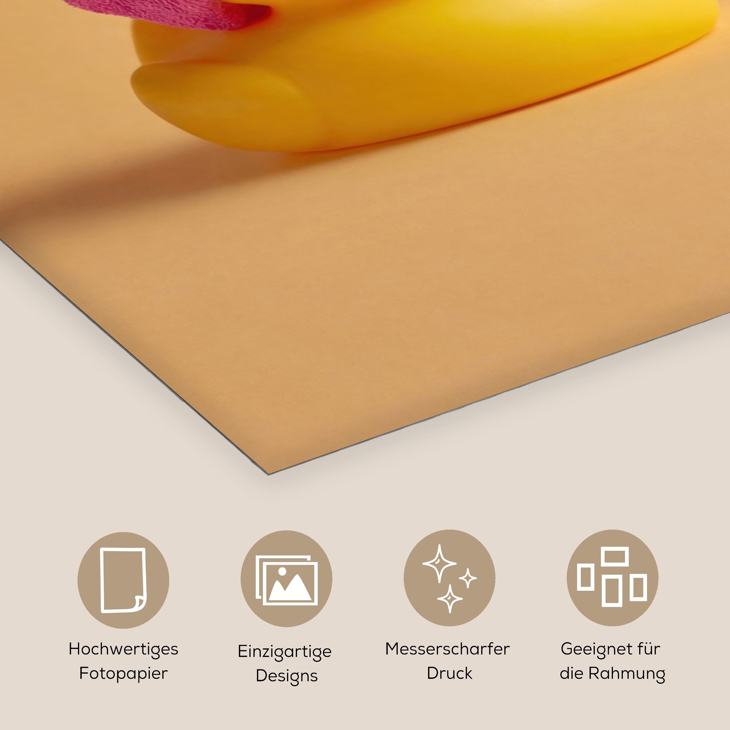 MuchoWow Poster Gummi-Ente - Handtuch - Farbenfroh, (1 St), Wandbild, Wohnzimmer Deko, Qualitätsdruck Dickes Papier, 90x120 cm