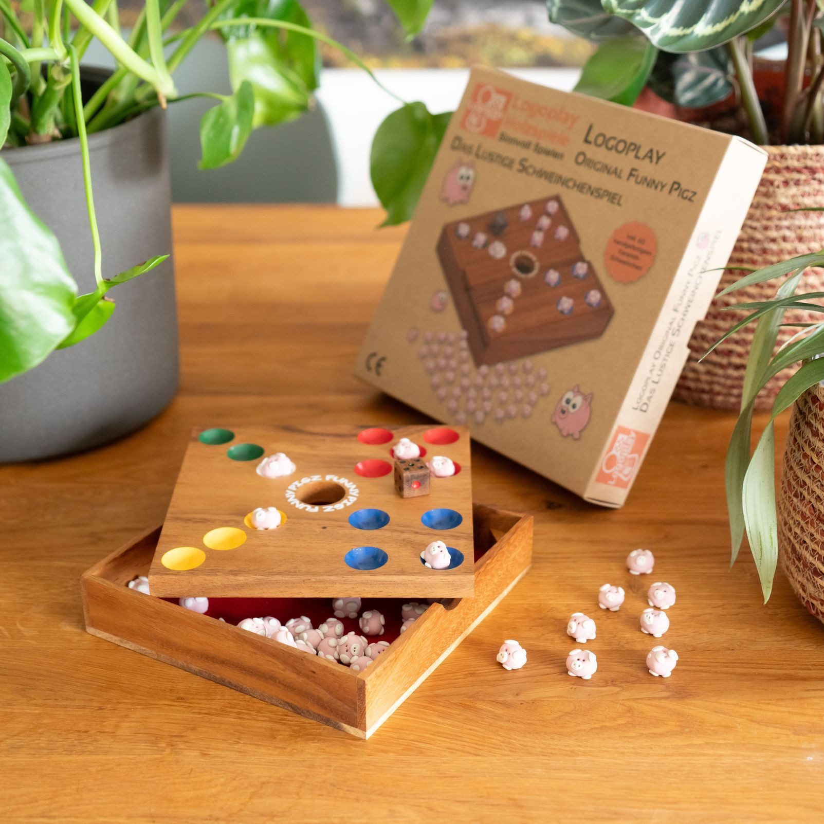 Logoplay Holzspiele Spielesammlung, Original Funny Pigz – Lustiges Schweinchen-Würfelspiel aus Holz & Keramik für 2–6 SpielerHolzspielzeug