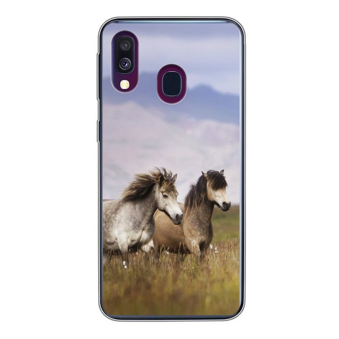MuchoWow Handyhülle Pferde - Gras - Berge Handyhülle Samsung Galaxy A40 Smartphone-Bumper Print Handy