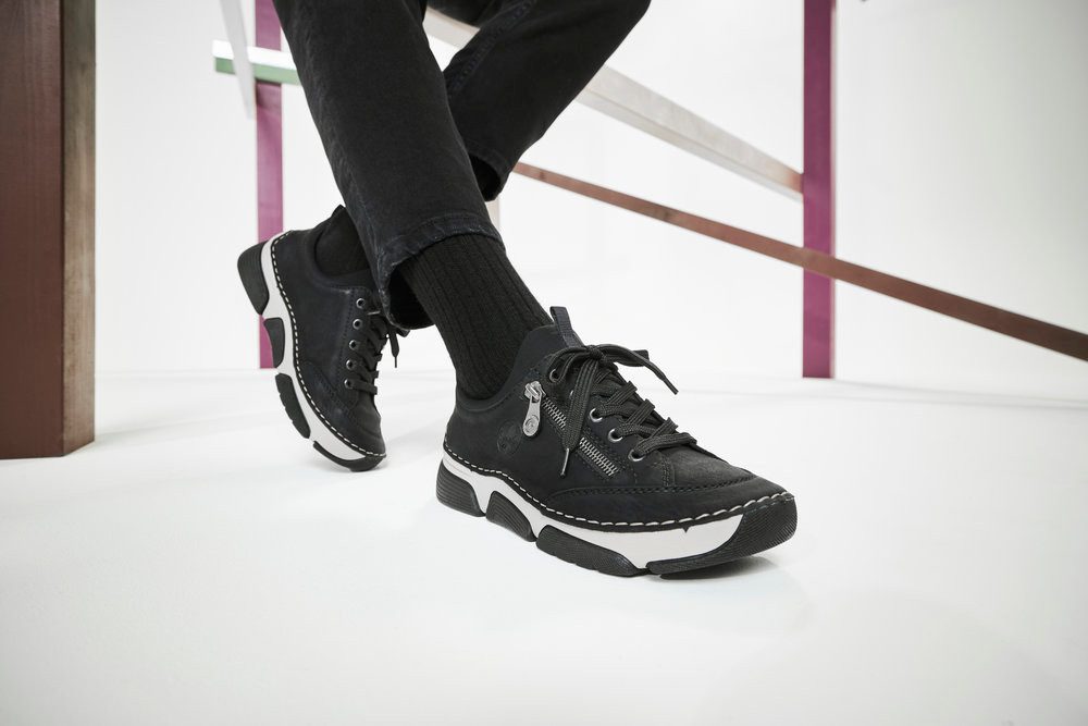 Rieker Slip-On Sneaker Schlupfschuh, Halbschuh, Freizeitschuh mit weicher Innensohle