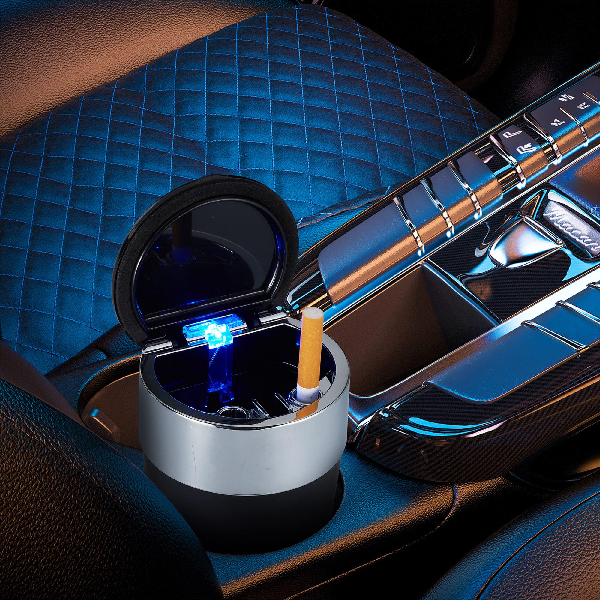 CHAMP Aschenbecher AUTO ASCHENBECHER AC/DC mit Deckel LED-Licht Gluttöter 50 (Blau), für Getränkehalter Autoaschenbecher Windaschenbech Beleuchtung KFZ