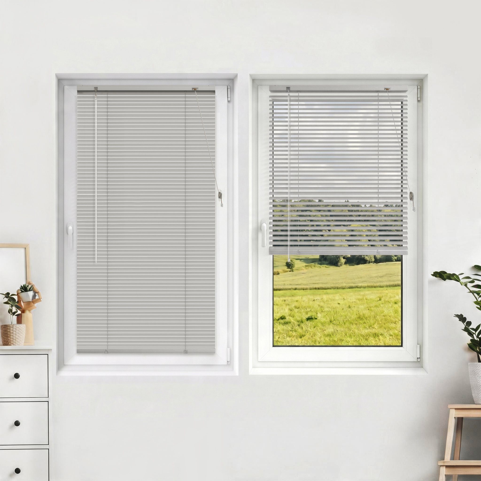 Victoria M. Jalousie LightLess Prime Aluminium-Jalousie 50x130 cm Pfefferweiß-Beige matt, mit Bohren, ohne Bohren, geklemmt oder verschaubt, L Profil 25 mm Lamellen, feuchtigkeitsbeständig, verdunkelnd