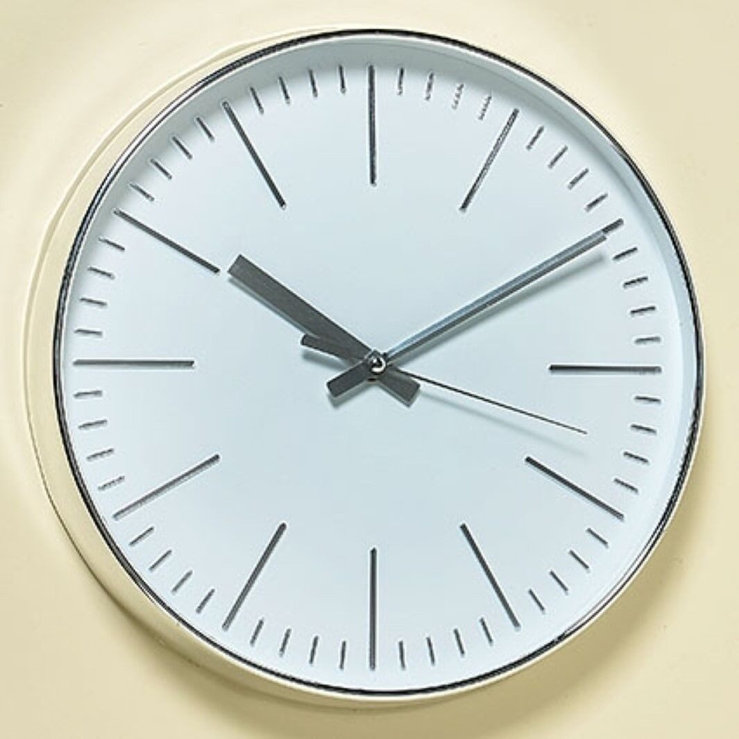 BOLTZE GRUPPE GmbH Wanduhr Wanduhr Sidney Ø.30cm Kunststoff Farbmix