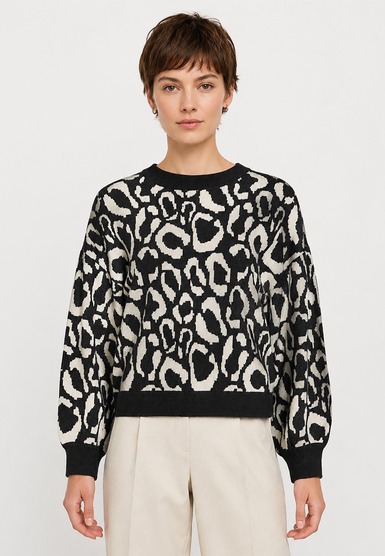 Vila Strickpullover Leopardenmuster Rundhalsausschnitt Rippbund Langarm (1-tlg) VITIP O-NECK L/S JACQUARD KNIT TOP/R/1