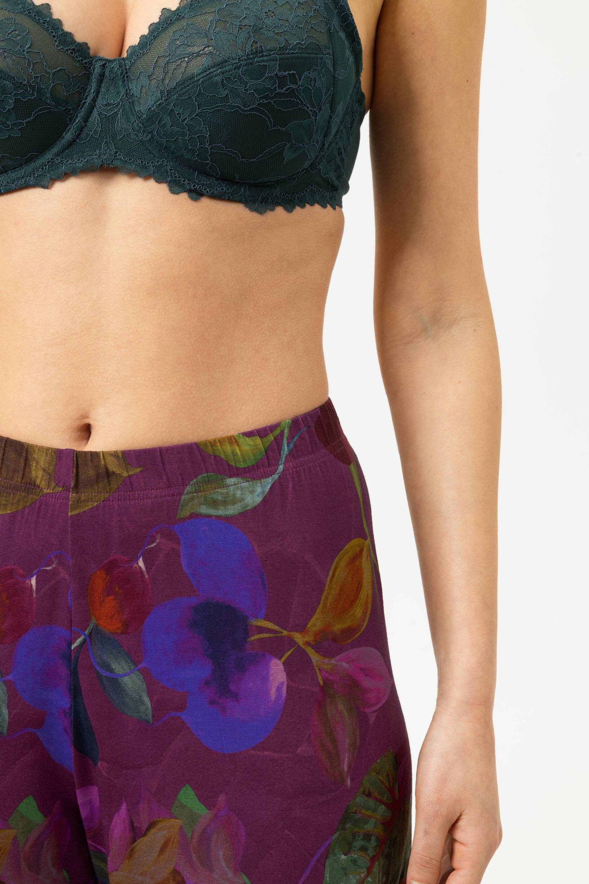 Mey Schlafhose Mey Hose lang Serie Cosmic Garden Floral Hose (1-tlg) Moderne Loungehose, weiches Modal, gemustert