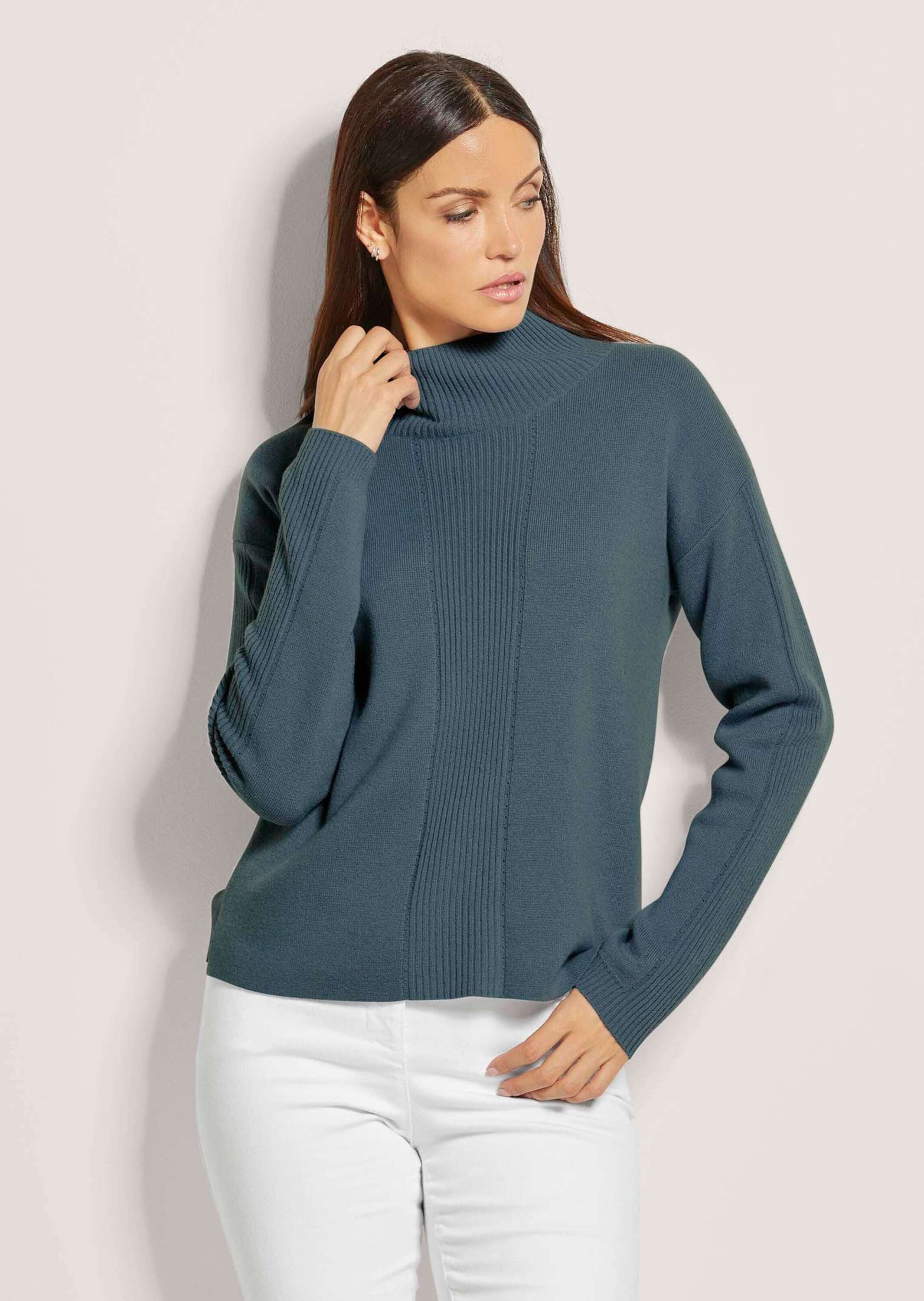 MADELEINE Strickpullover Kaschmir-Pullover mit Pointelle-Muster Pullover mit Stehkragen, überschnittene Schultern, Seitenschlitze