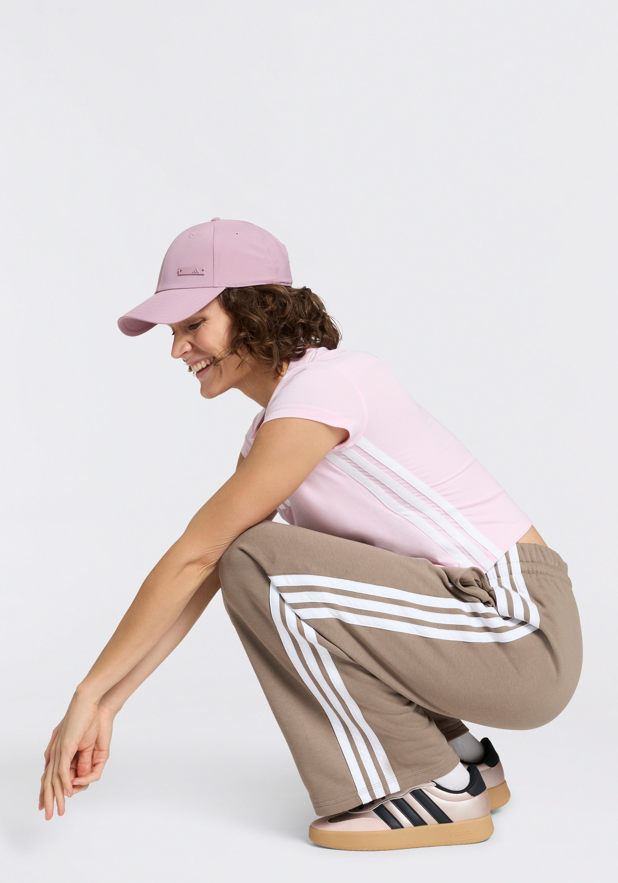 Zum Outfit 10