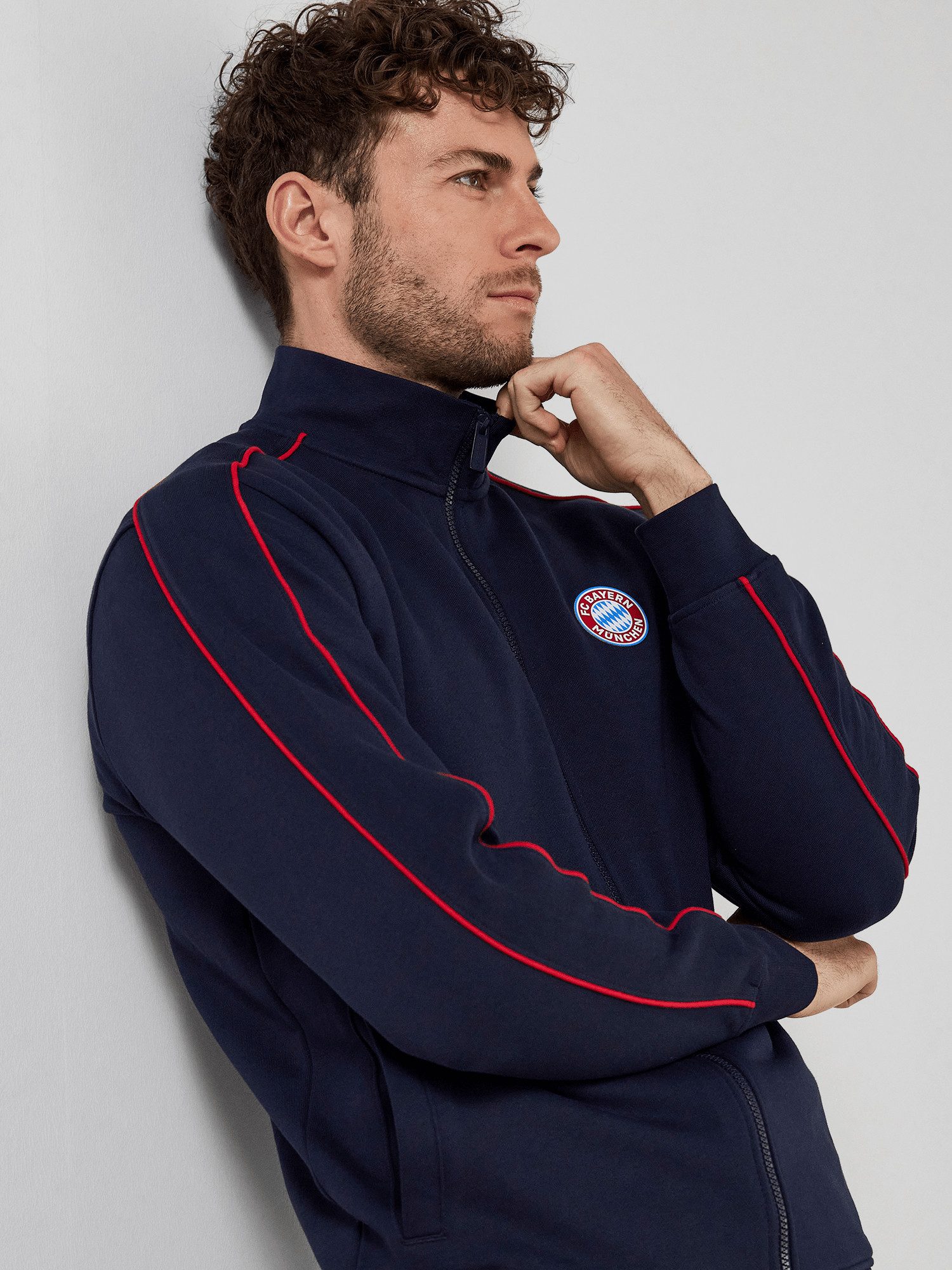 FC Bayern München Kapuzensweatjacke FC Bayern München, Zip-Jacke Essentials, Herren, Navy – Bild 4 von 5
