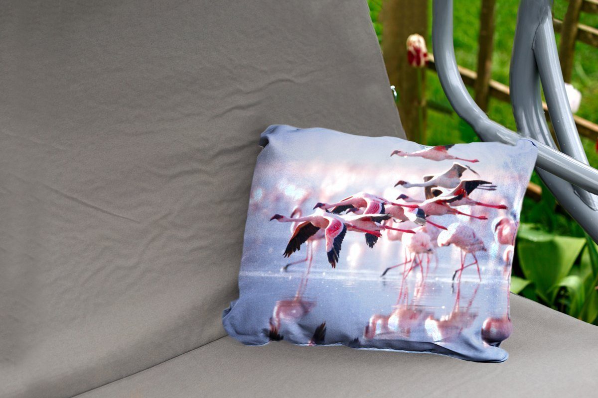 Rosa Kissenhülle Flamingos Polyester, Wasser, Dekokissen auf Outdoor-Dekorationskissen, MuchoWow dem Dekokissenbezug,