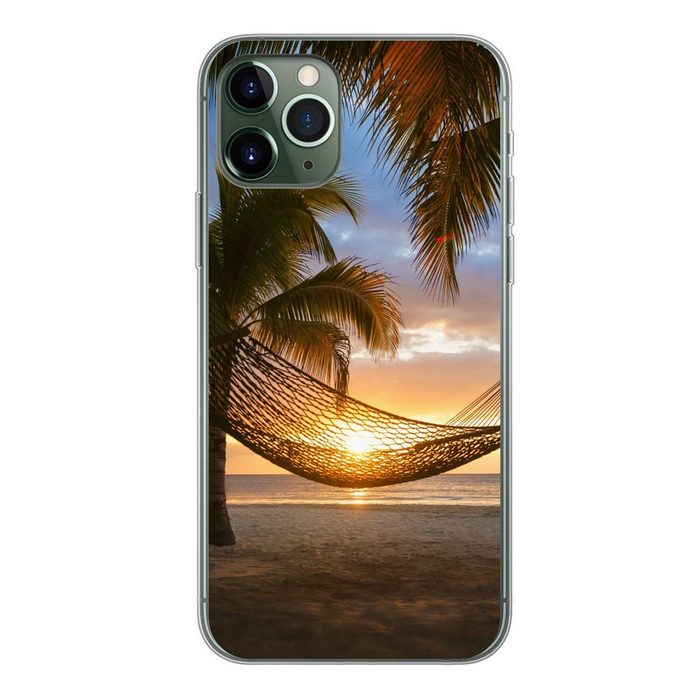 MuchoWow Handyhülle Hängematte am Strand bei Sonnenuntergang in Jamaika Handyhülle Apple iPhone 11 Pro Smartphone-Bumper Print Handy