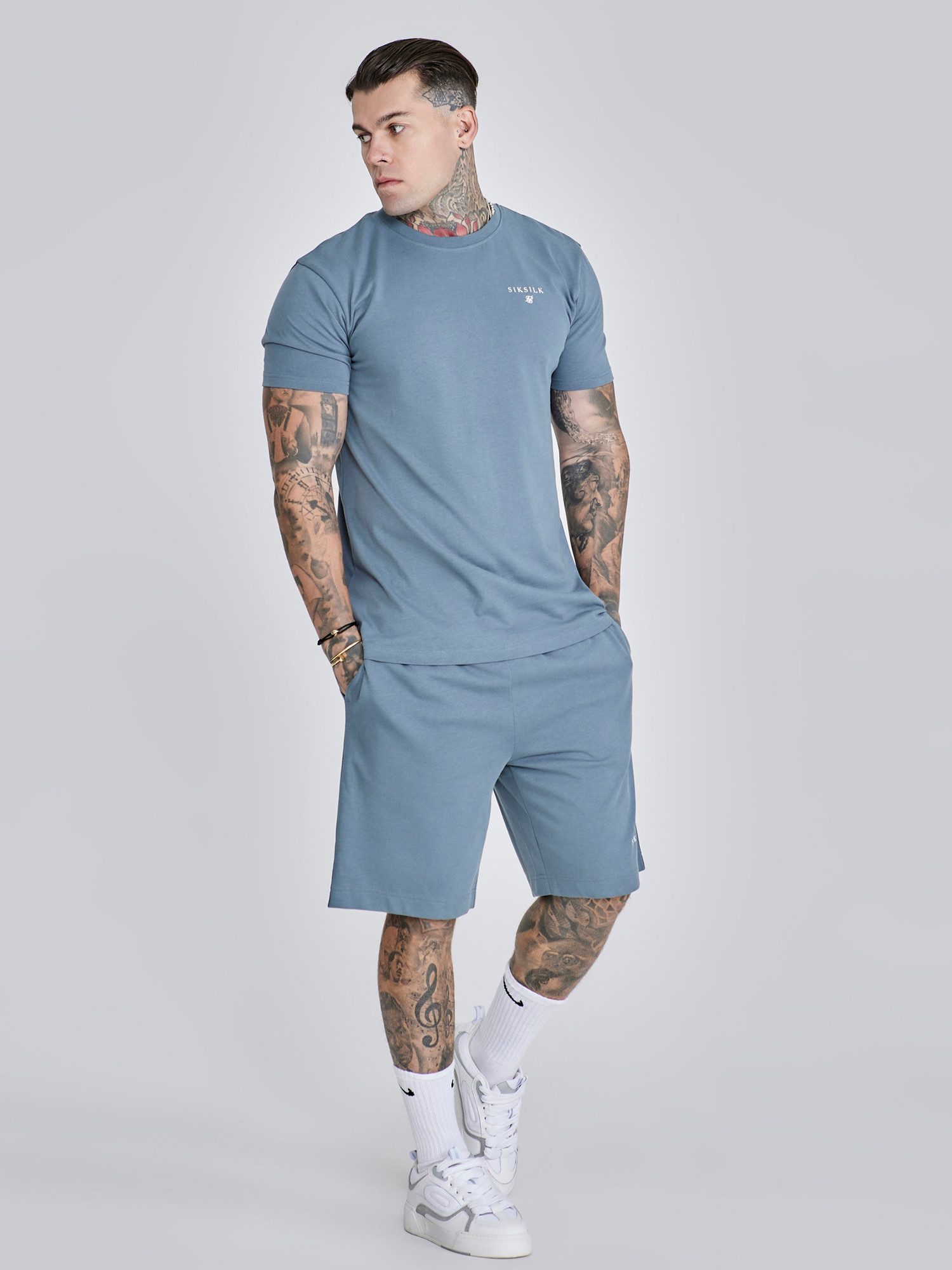 Siksilk T-Shirt & Shorts SikSilk Herren Graues T-Shirt und Shorts Set günstig online kaufen