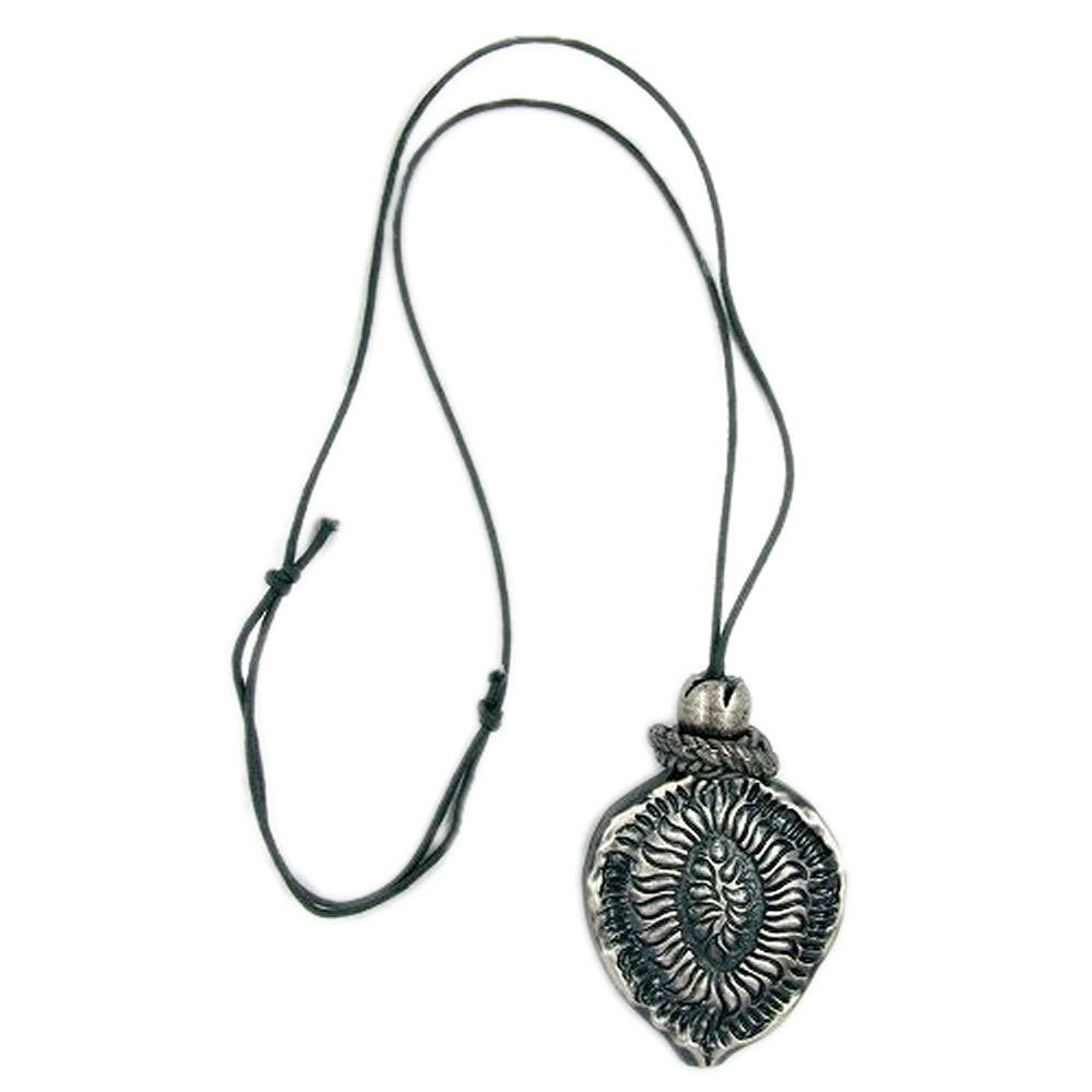 unbespielt Collier Kette mit Anhänger Blatt antik-silberfarben Kordel grau 100 cm, Modeschmuck für Damen