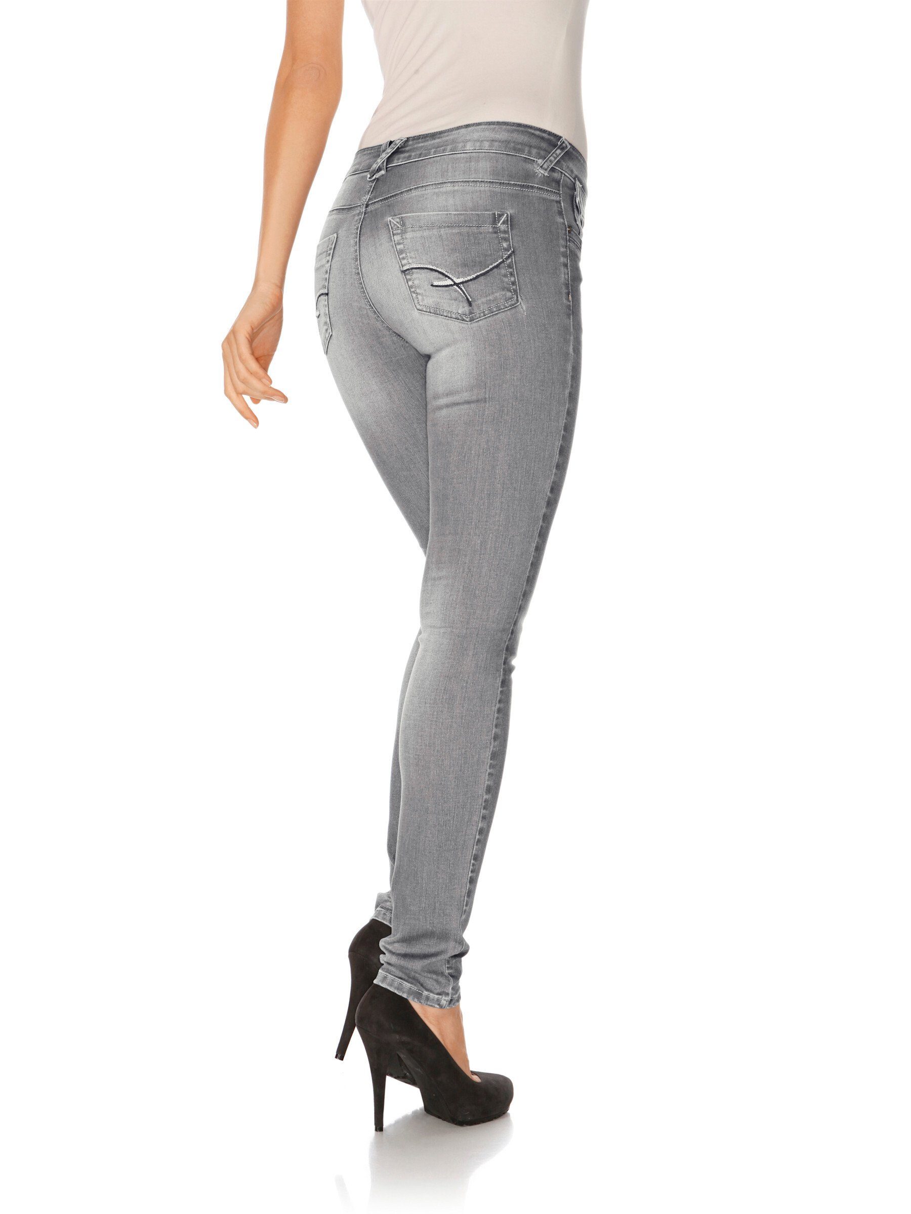 heine Bequeme Jeans Bauchweg-Jeans leicht vertieft Individuelle Used-Effekte – Bild 2 von 5