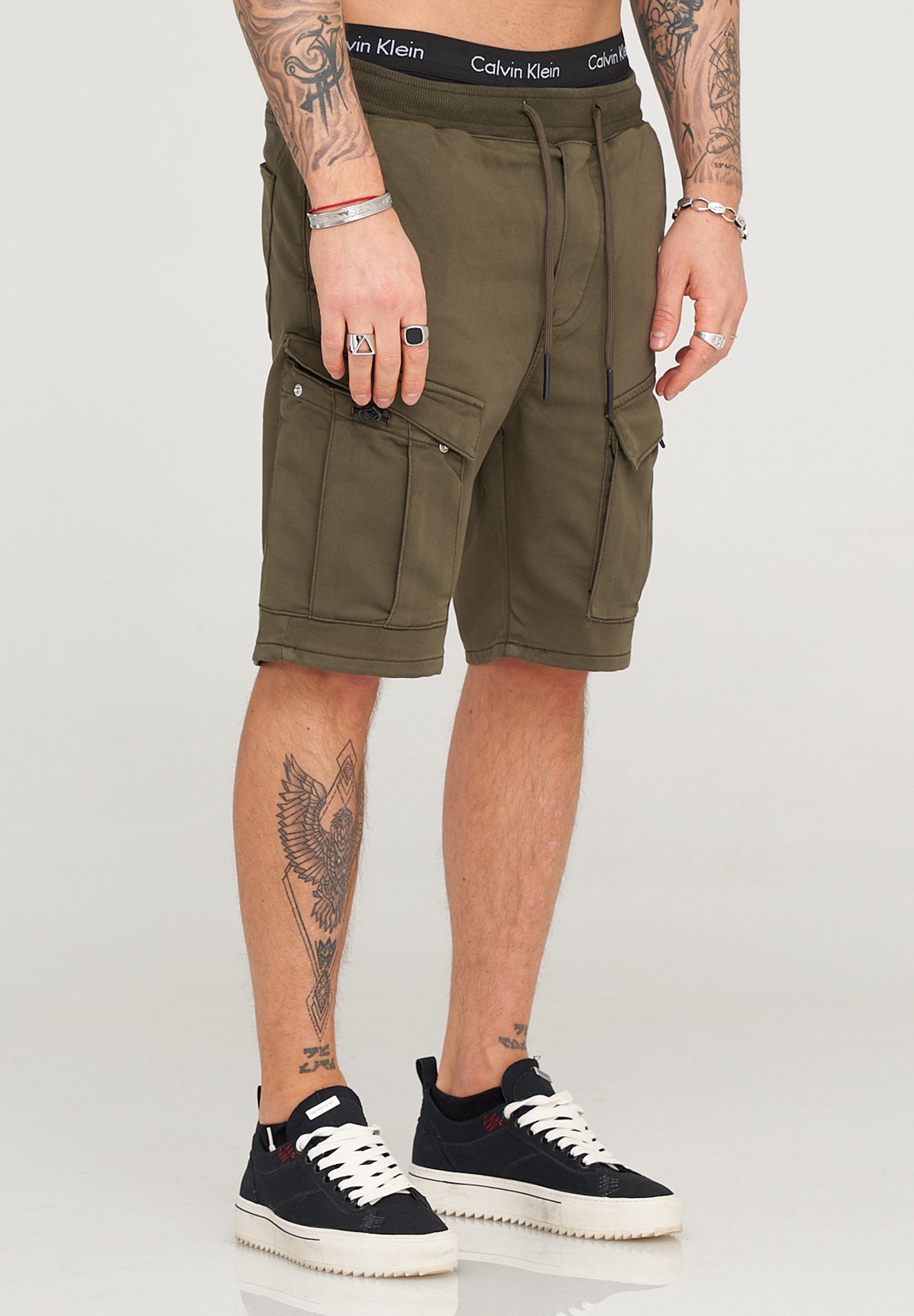 behype Cargoshorts Kurze Hose für Herren im Regular-Fit Mit Gummibund & Tunnelzug - Sommer-Shorts Bermuda
