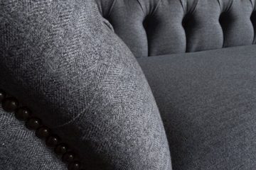 JVmoebel Chesterfield-Sofa Chesterfield 3 Sitzer Polster Couch Leder Sofa Textil Stoff, Die Rückenlehne mit Knöpfen.