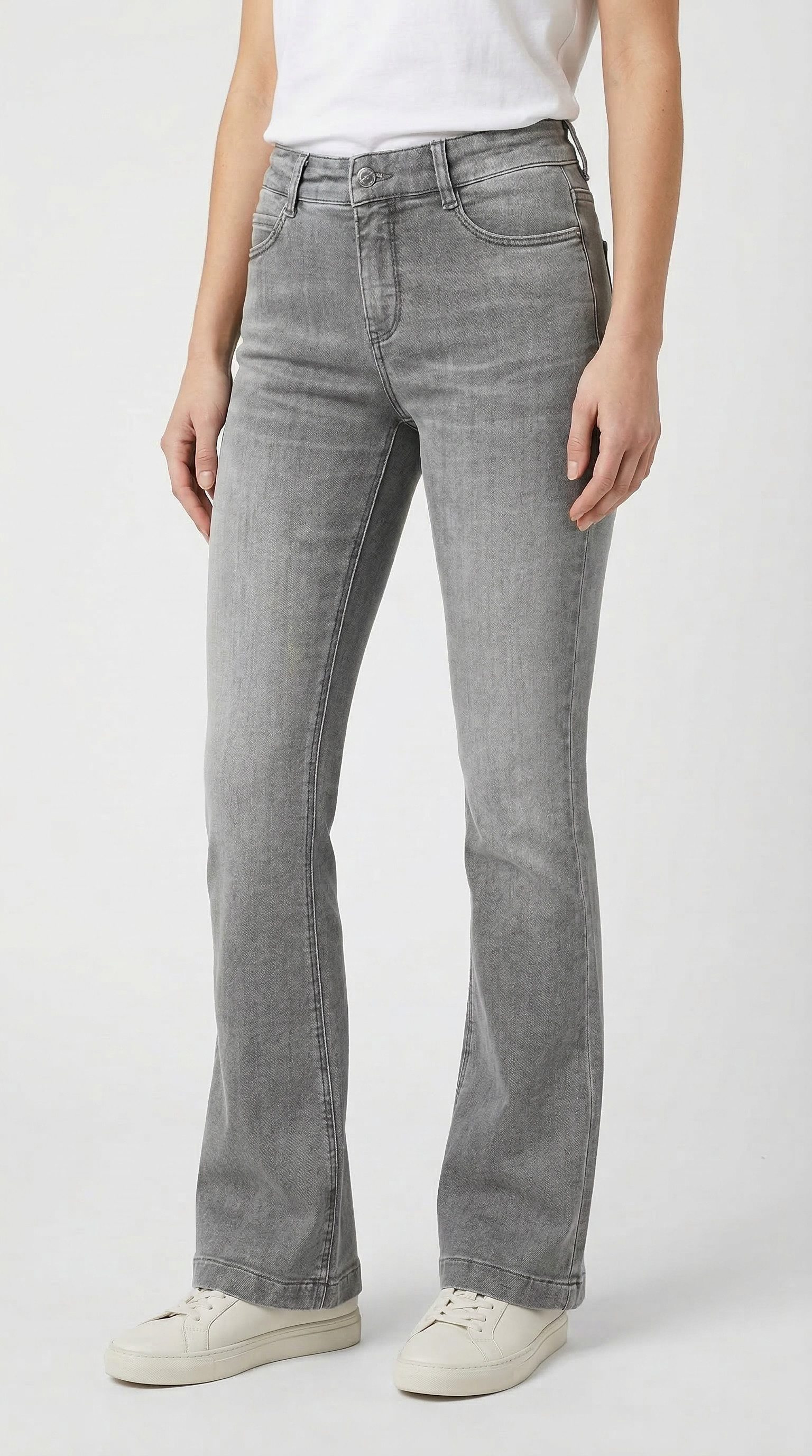 MAC Bootcut-Jeans Dream-Boot Gerade geschnitten mit leicht ausgestelltem Bein