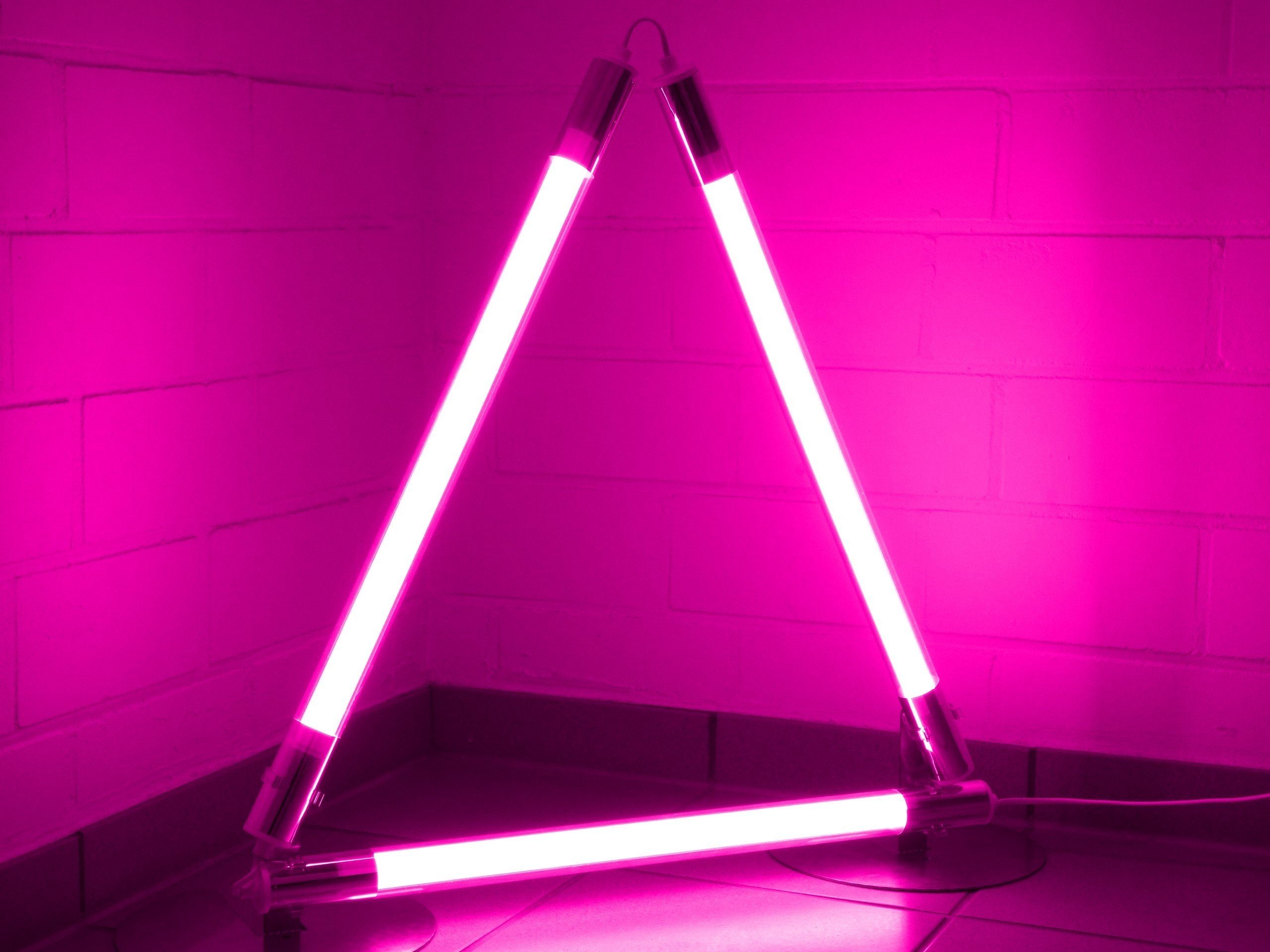 XENON LED Wandleuchte 9236 LED Stab Leuchte DEL 3 x 10 Watt Leuchtstäbe a 65 cm pink, LED Röhre T8, Xenon