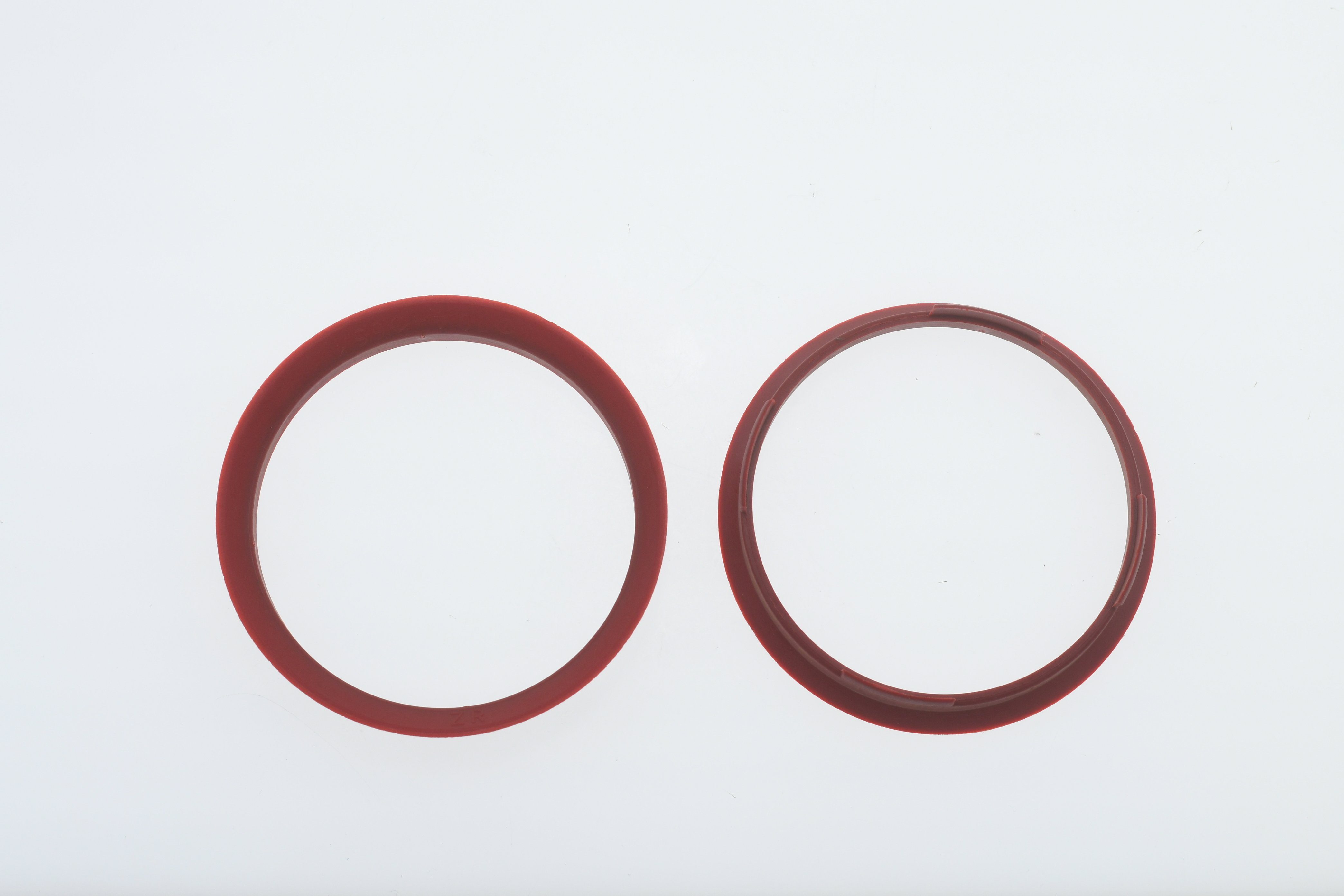 x Fett RKC Reifenstift 70,4 Ringe Felgen mm Rot Zentrierringe 1x + 66,1 Maße: Reifen 4X Stift, Kreide